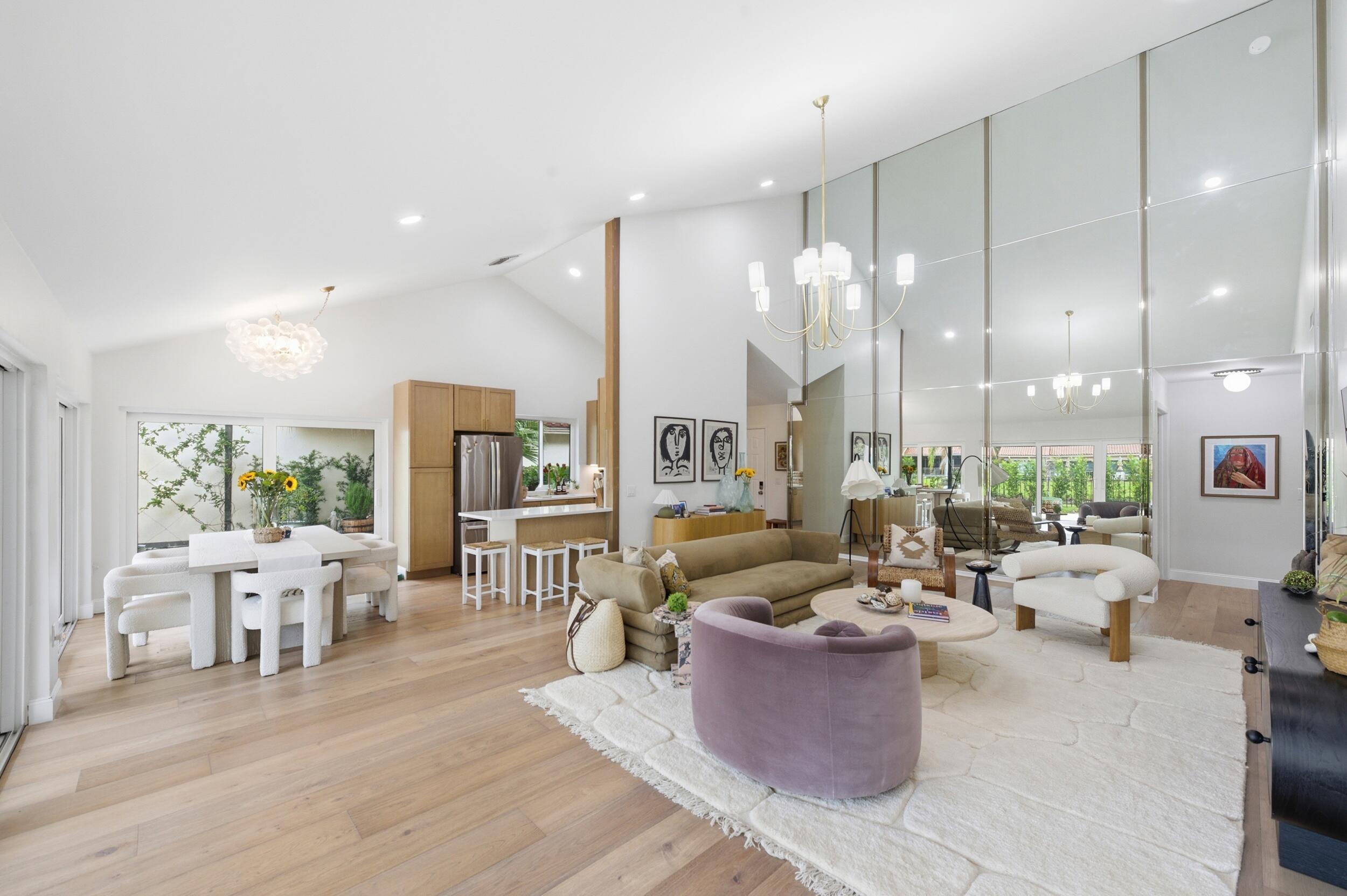 SARATOGA POINTE - Residential