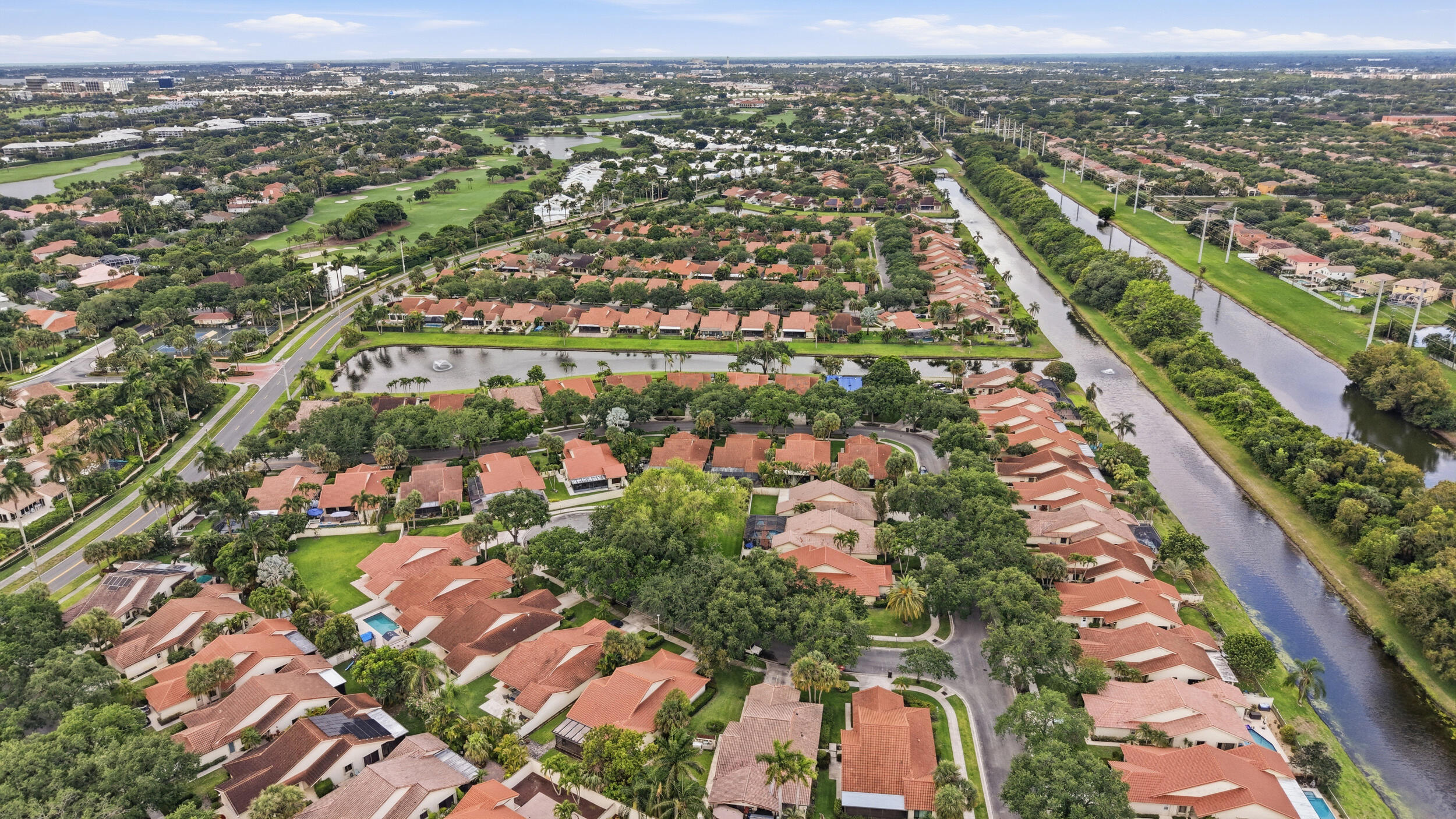 SARATOGA POINTE - Residential
