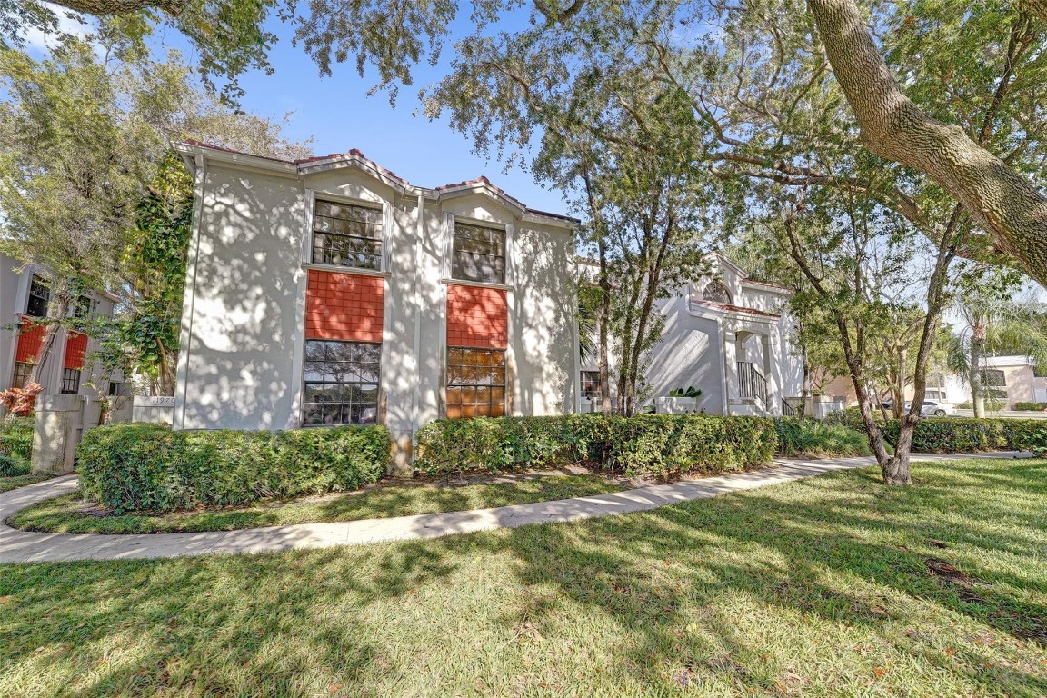PIERPOINTE - Residential