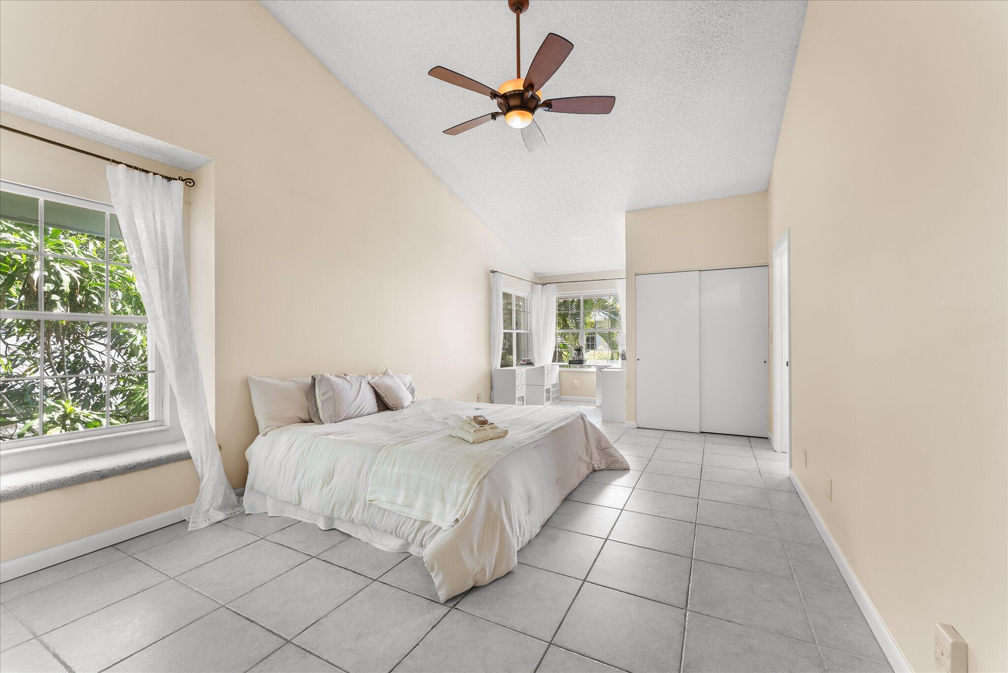 FAIRFIELD - Residential