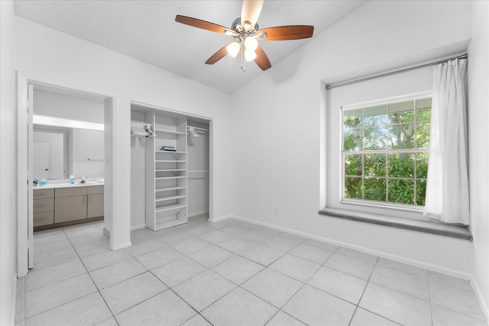 FAIRFIELD - Residential