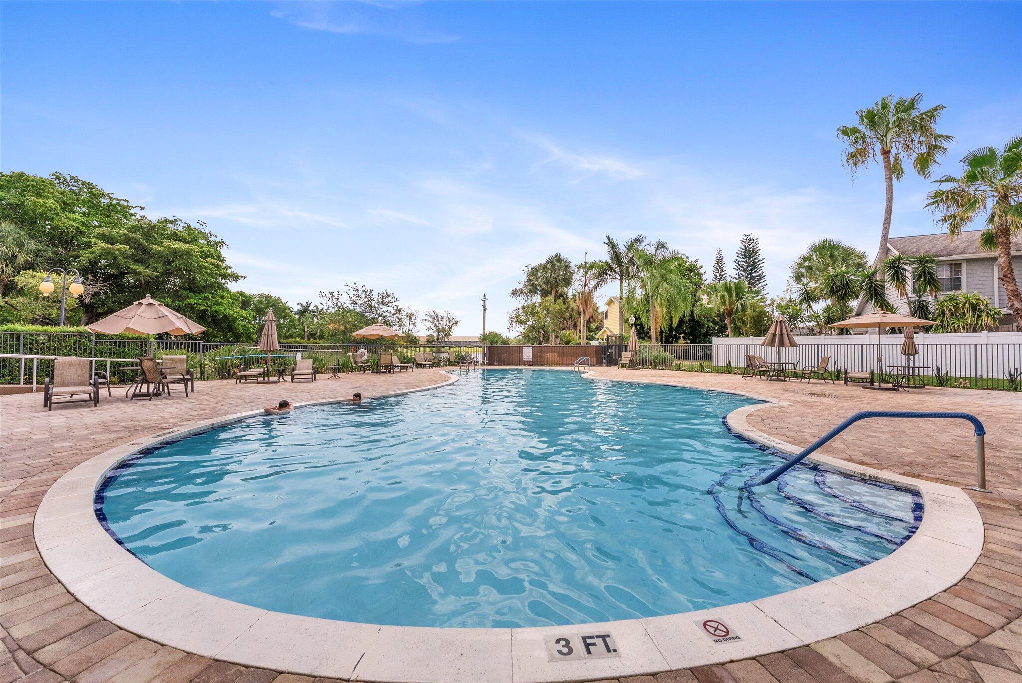 FAIRFIELD - Residential