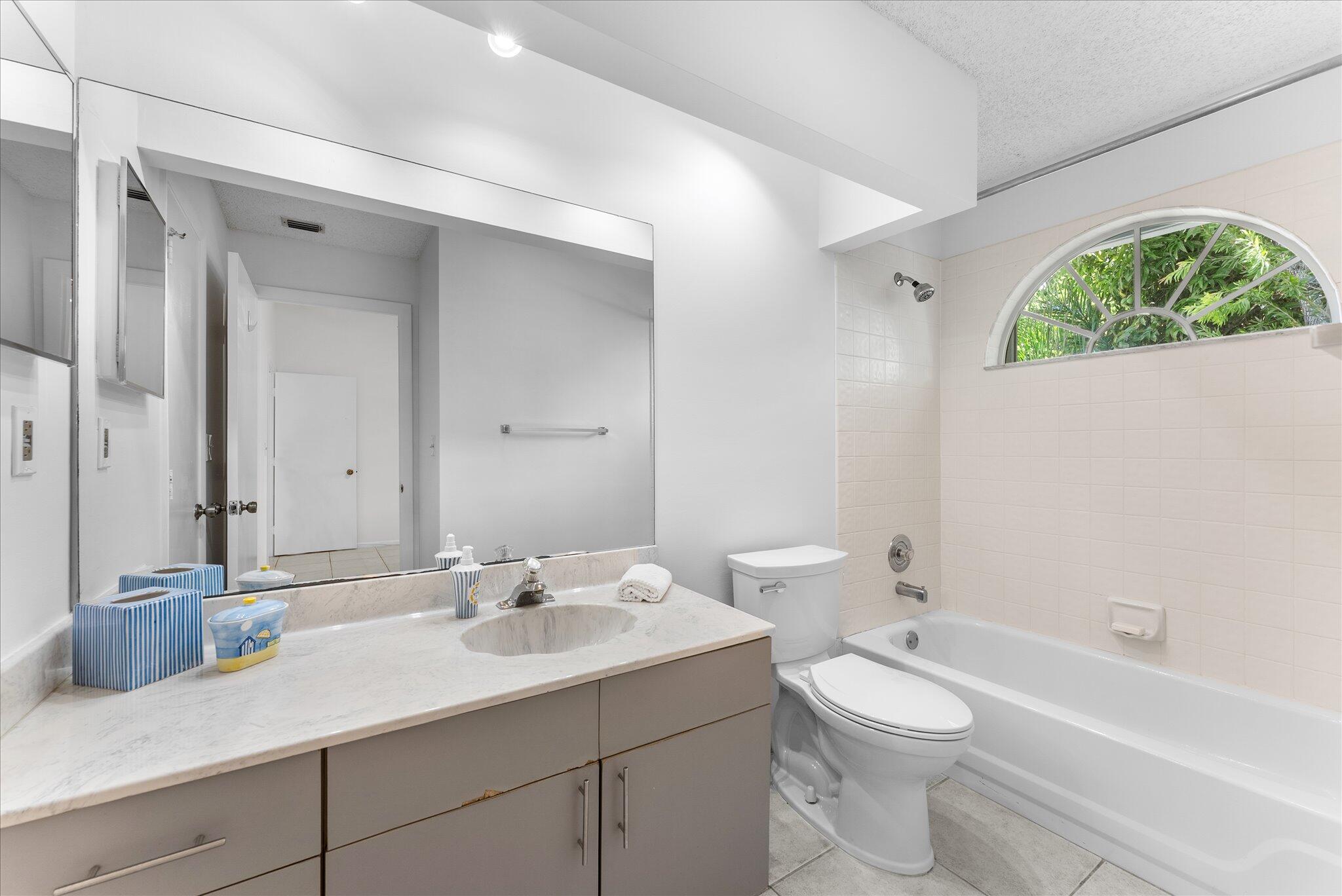 FAIRFIELD - Residential