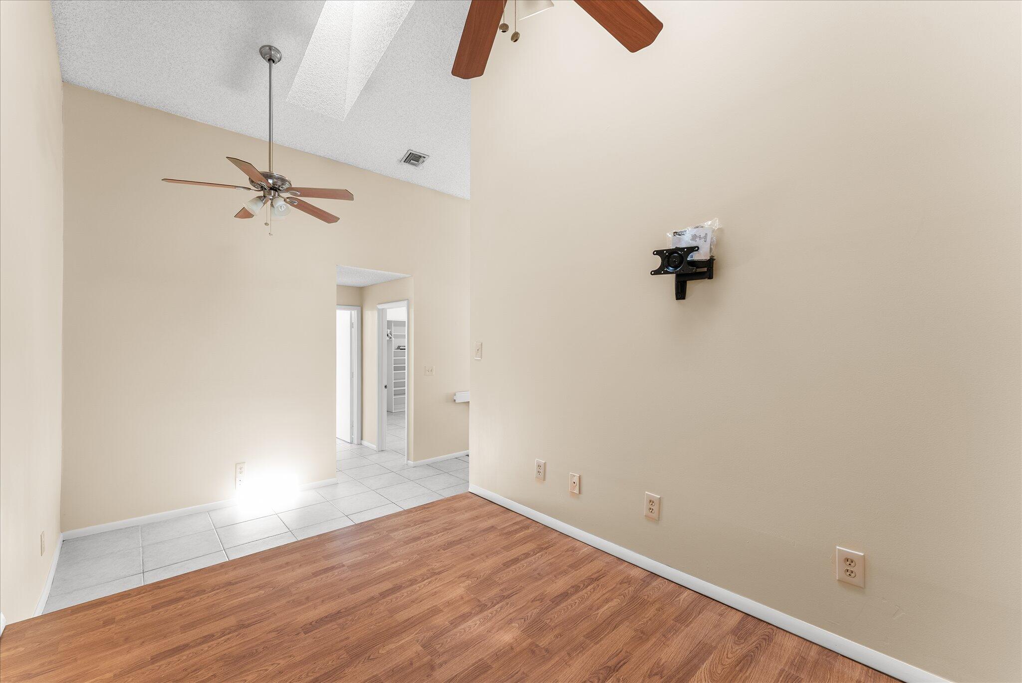 FAIRFIELD - Residential