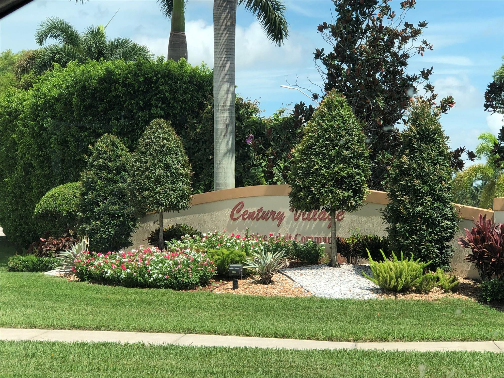 GREAT CONDO, FURNISHED, LAKE FRONT, just steps from the elevator, beautiful pool, gated community. You will love the new Fitness Center and the new theater, bus can take you shopping, minutes from Boca Town Center Mall, adult community 55+. Water, cable and internet are included in the rent.