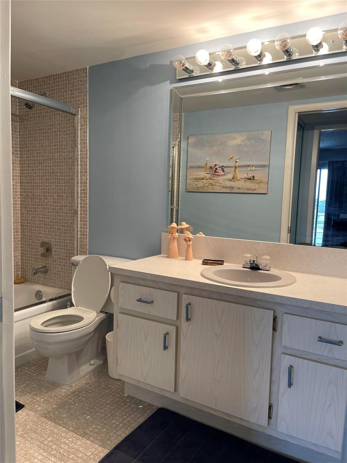 HYTHE AT CENTURY VILLAGE CONDO - Residential Lease