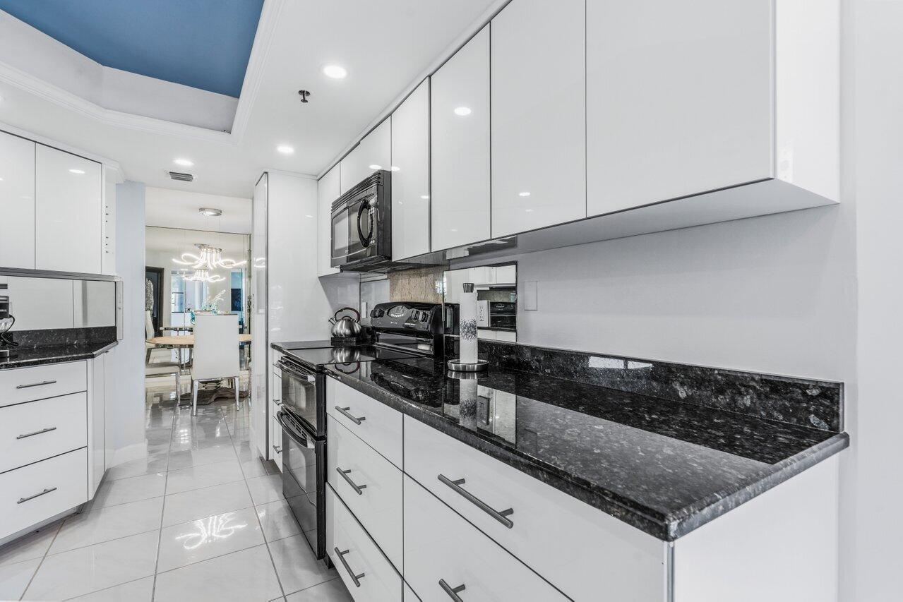 CORNICHE CONDO - Residential Lease