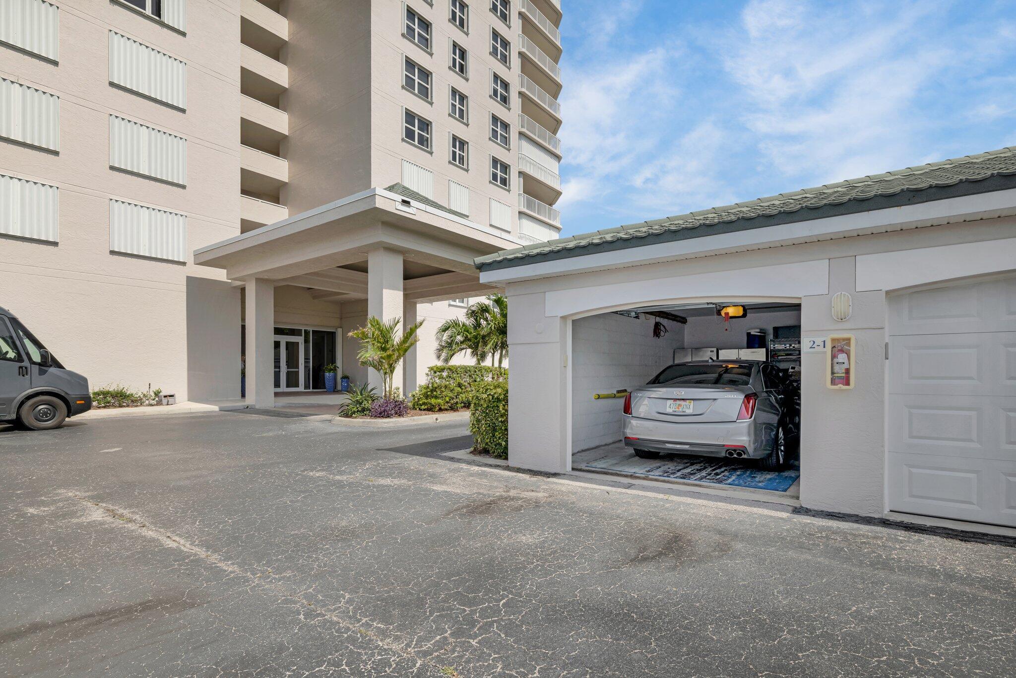 SEABREEZE AT ATLANTIC VIEW CONDOMINIUM - Residential