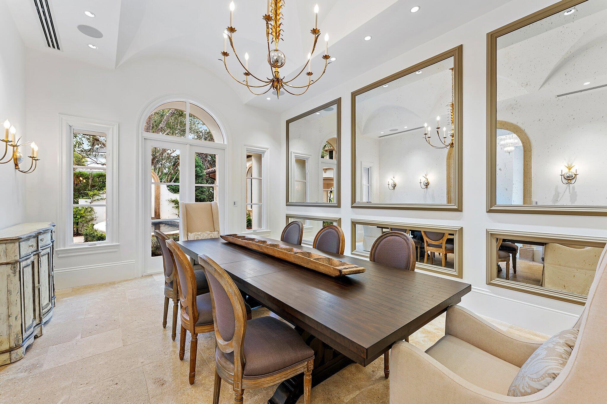 OLD PALM - Residential