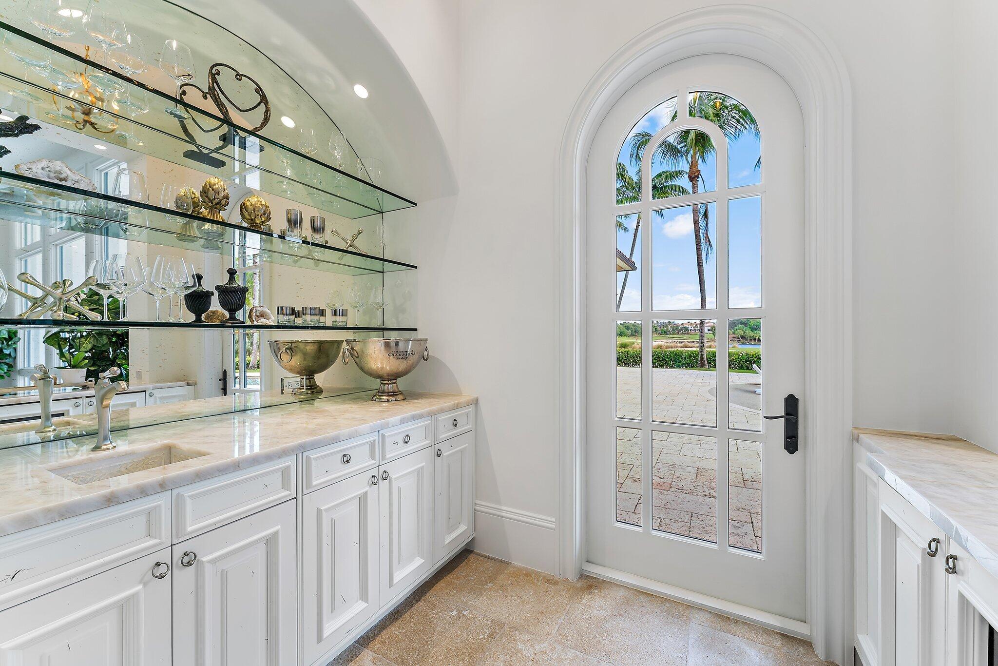 OLD PALM - Residential