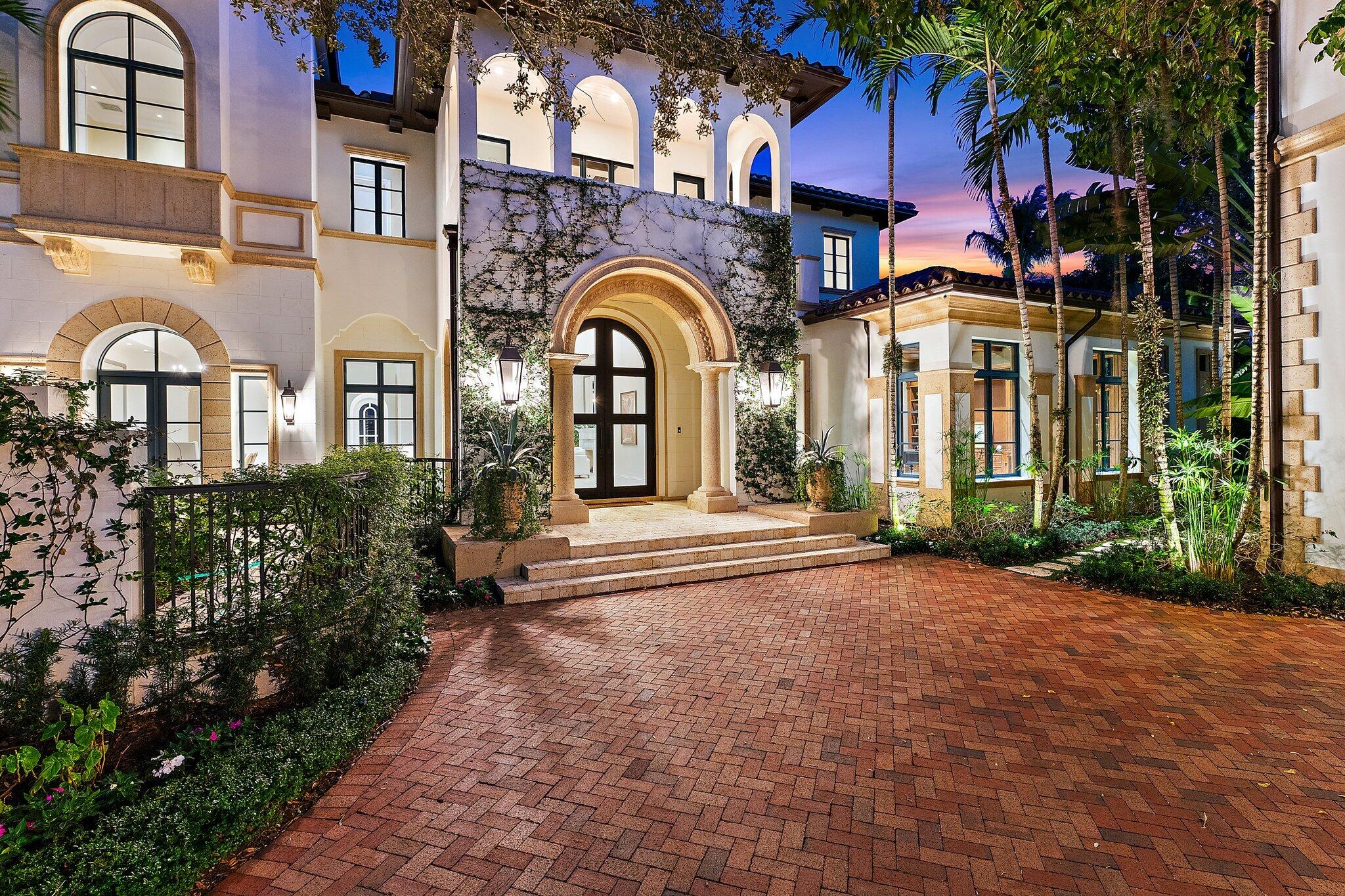 OLD PALM - Residential