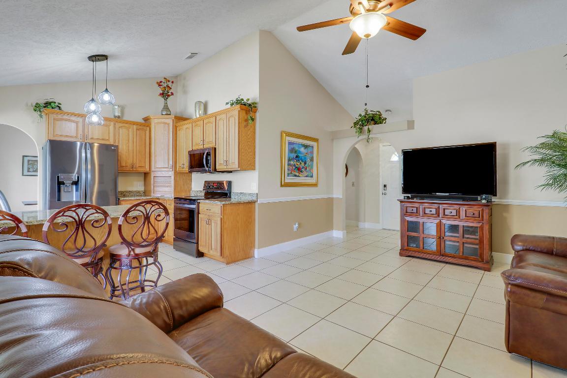 PORT ST LUCIE SECTION 12 - Residential