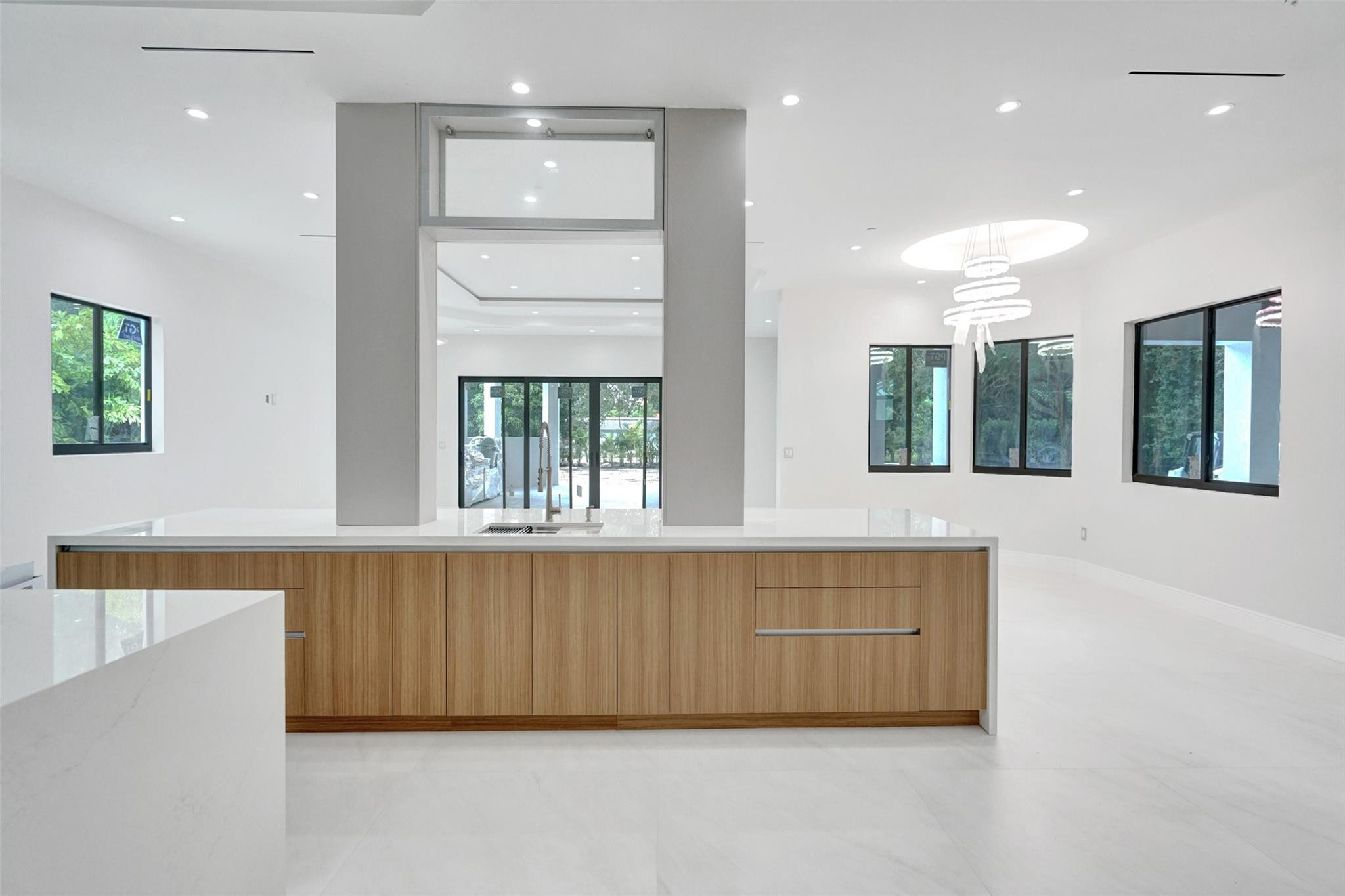 Jaczynski 95-32 B - Residential