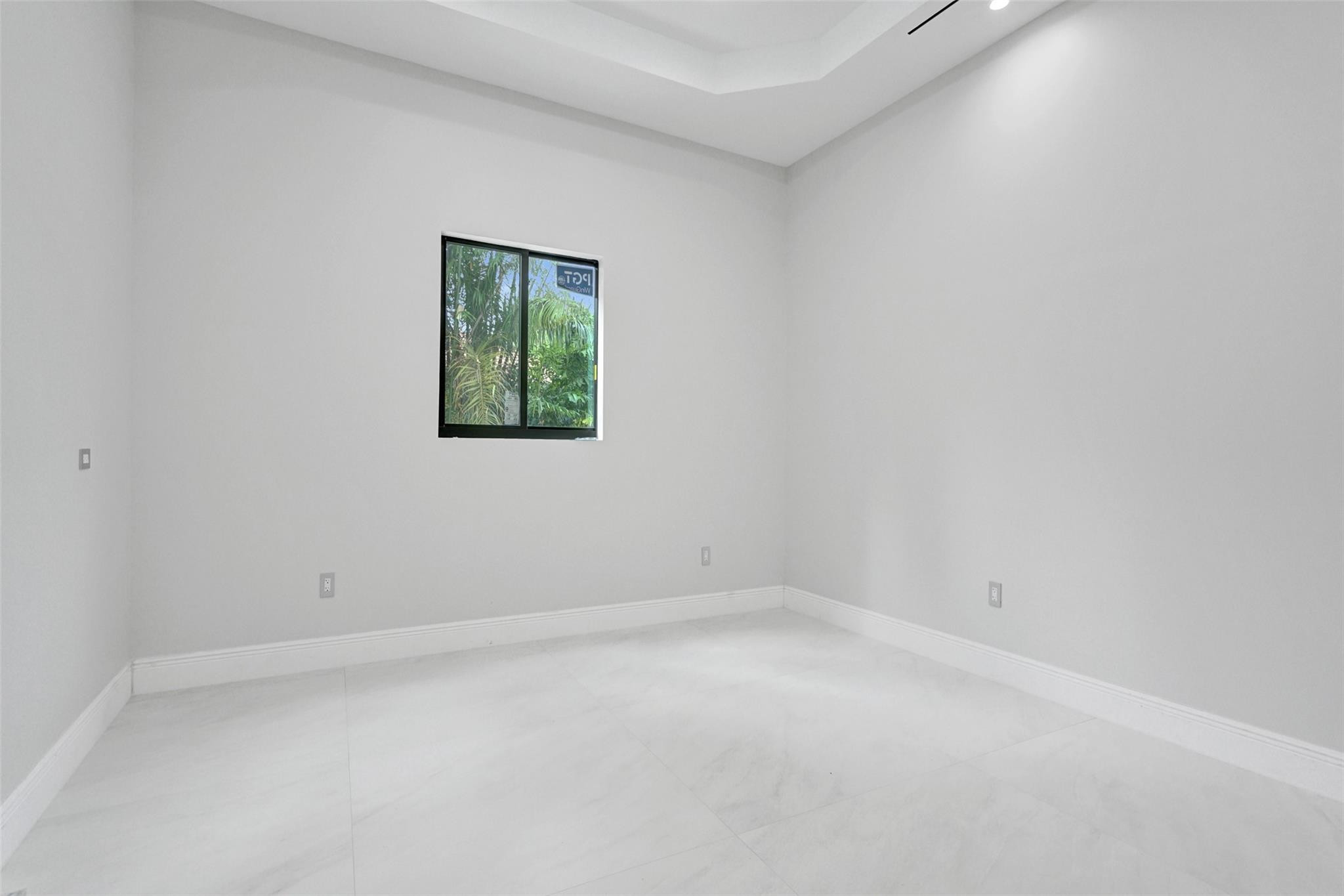 Jaczynski 95-32 B - Residential