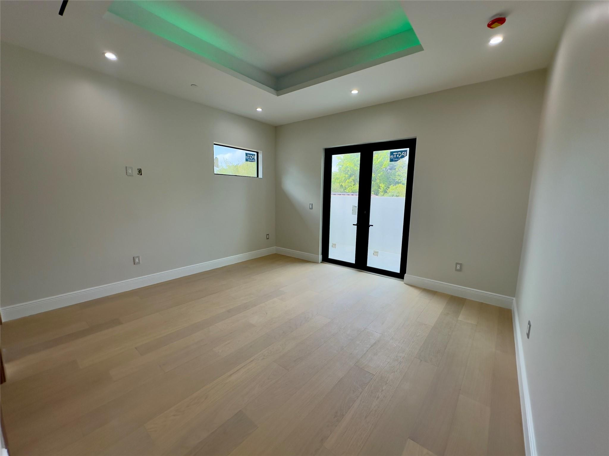 Jaczynski 95-32 B - Residential