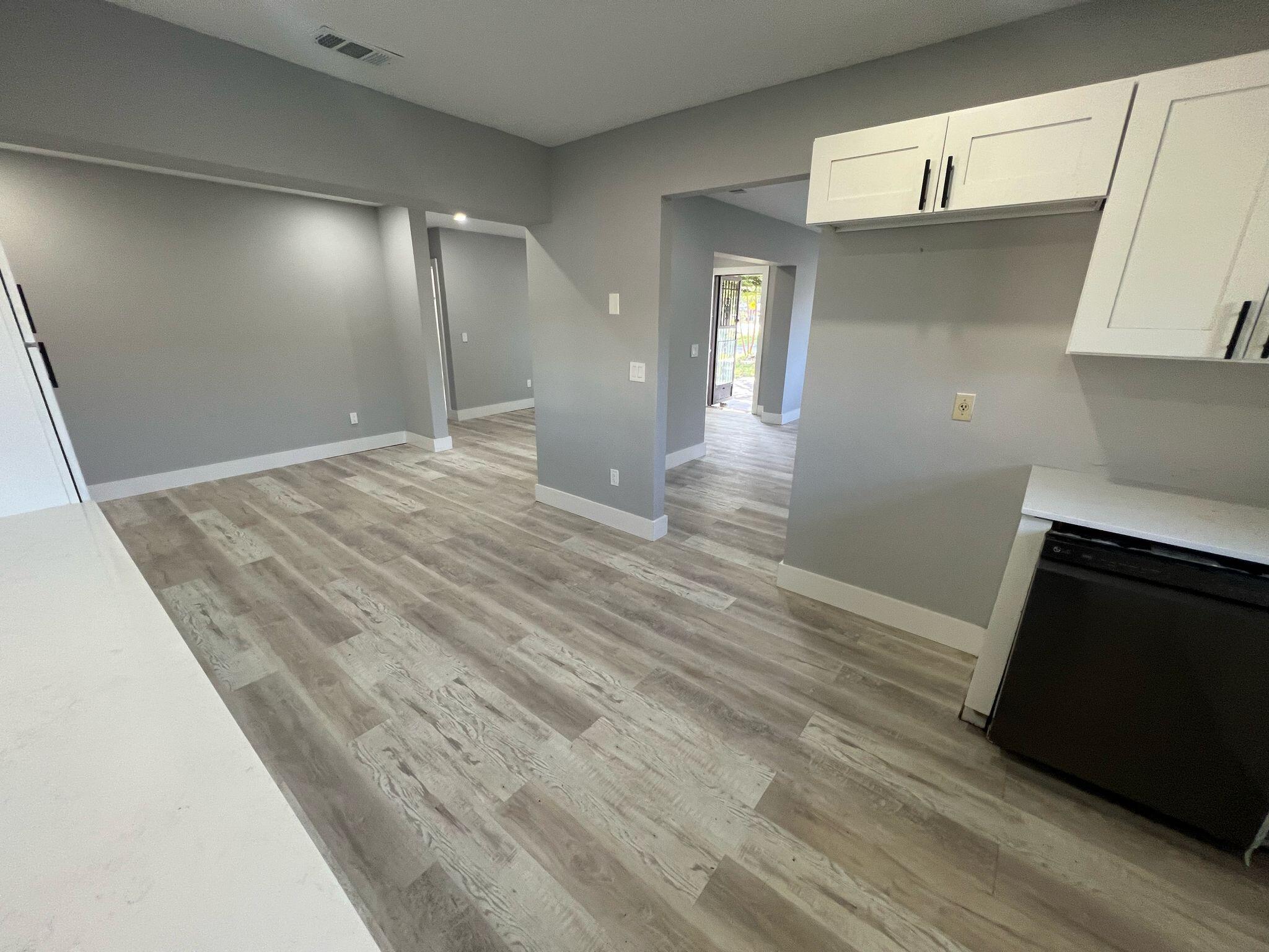 METES AND BOUNDS - Residential Lease