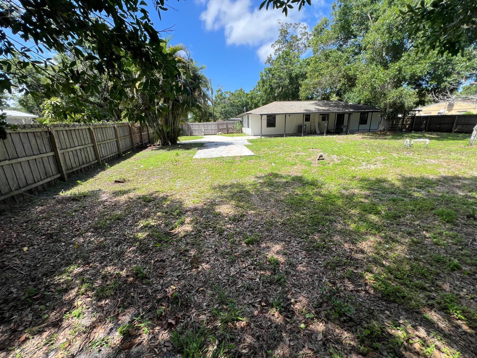 METES AND BOUNDS - Residential Lease