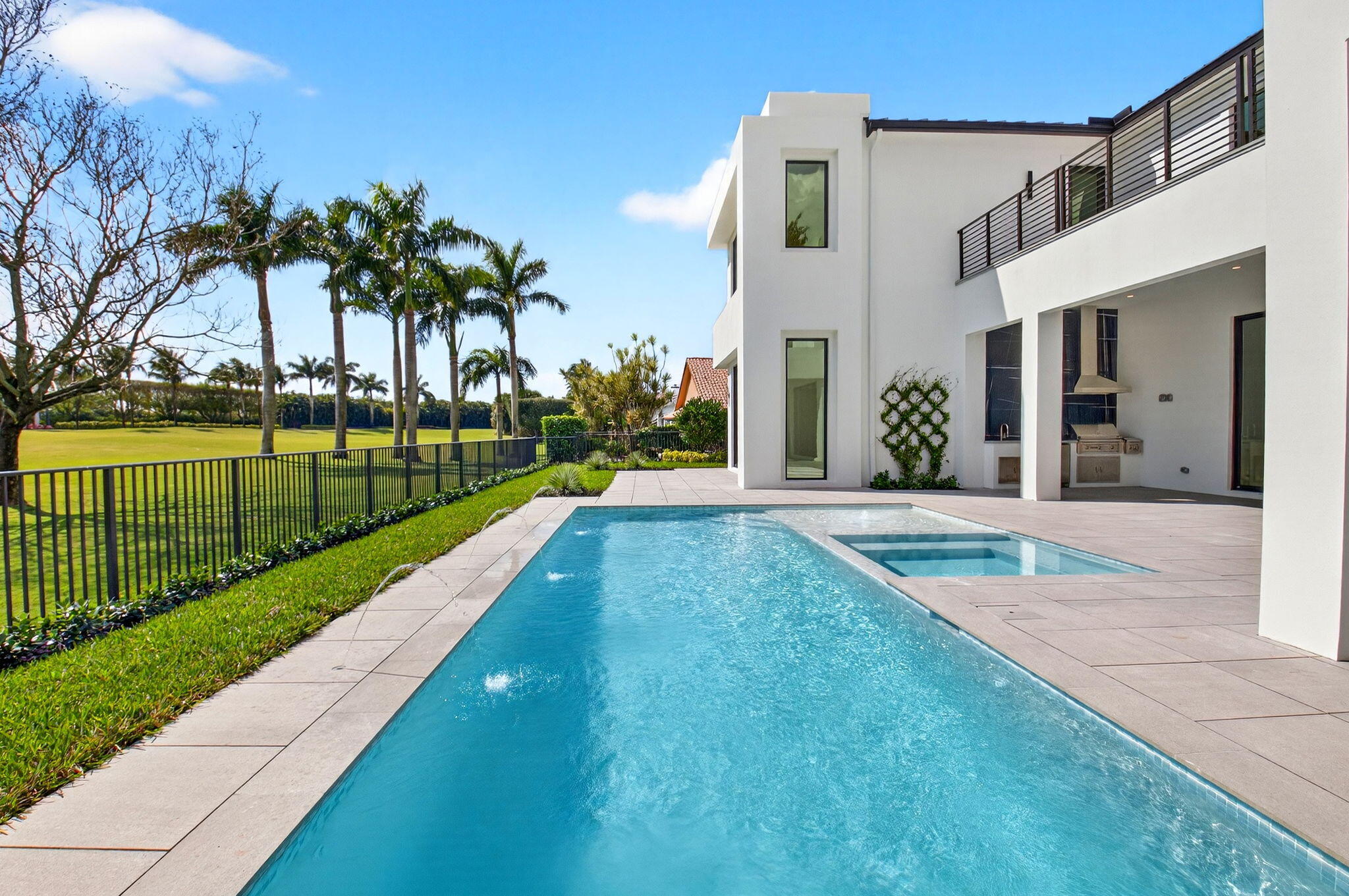 ST ANDREWS COUNTRY CLUB - Residential