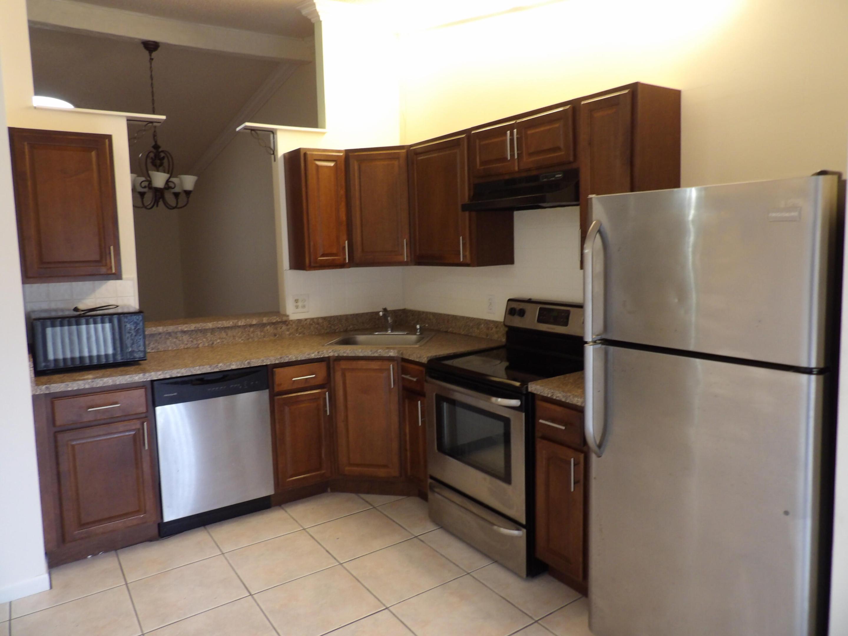 PINE RIDGE NORTH II CONDO - Residential Lease