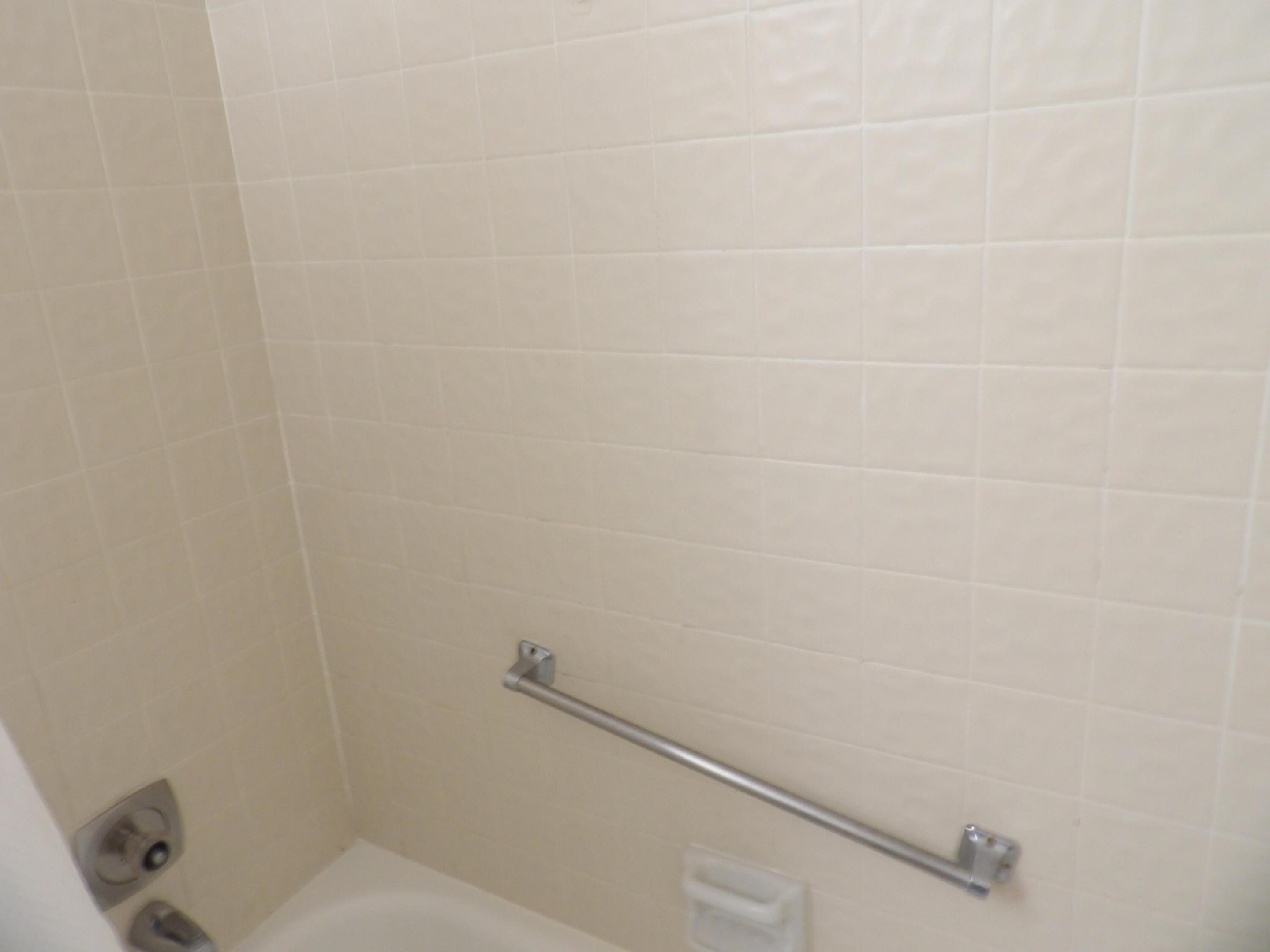 PINE RIDGE NORTH II CONDO - Residential Lease