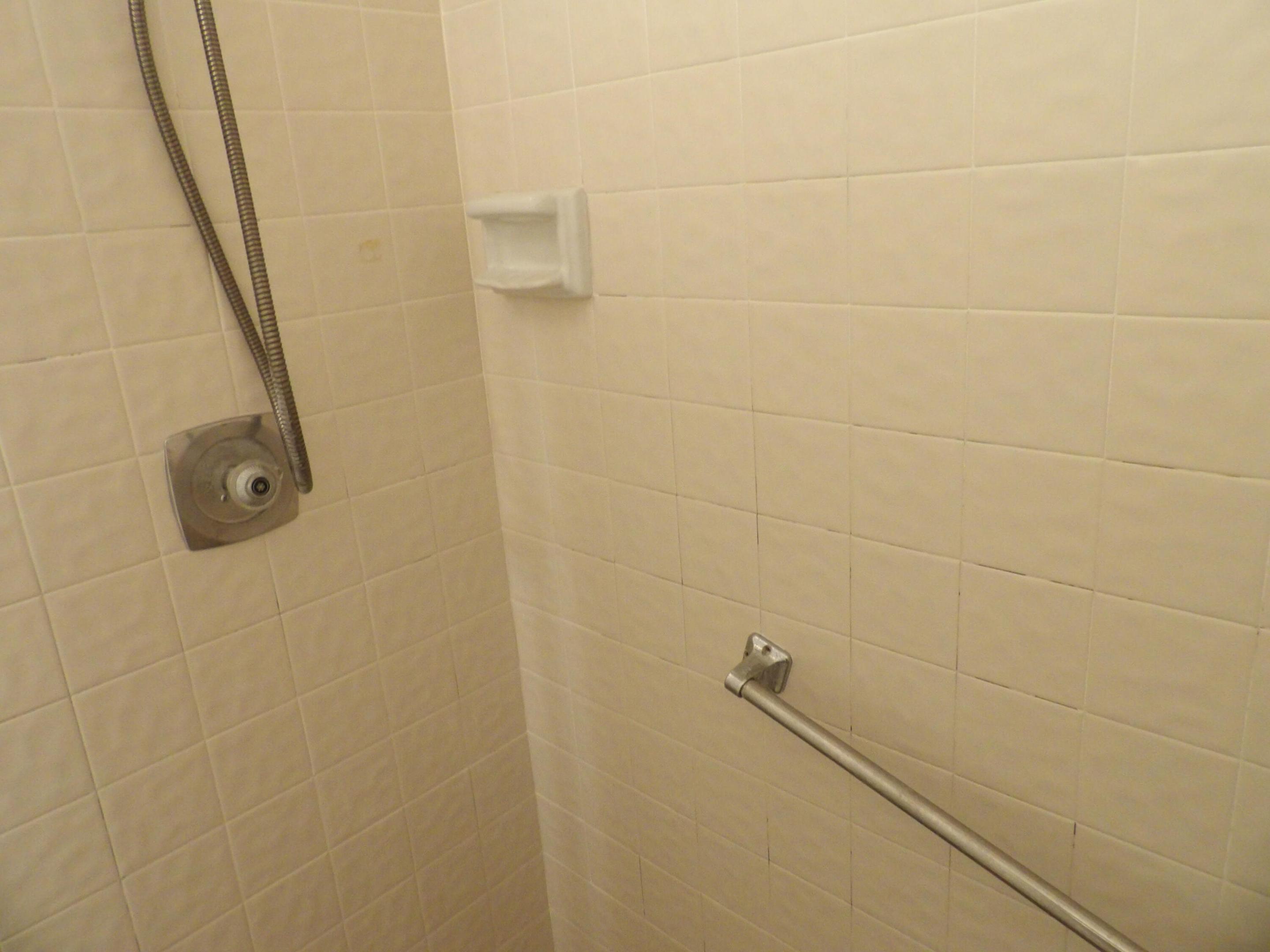PINE RIDGE NORTH II CONDO - Residential Lease