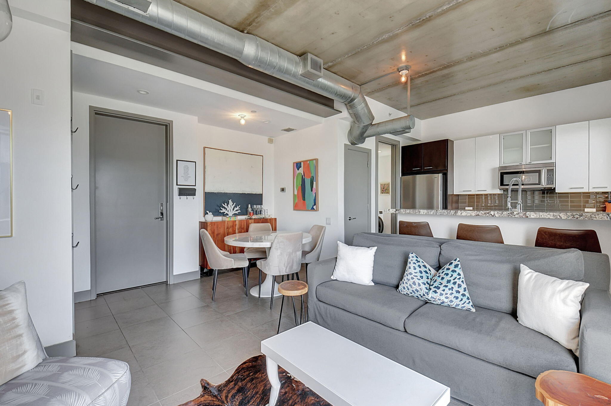 MARK DOWNTOWN CONDO - Residential Lease