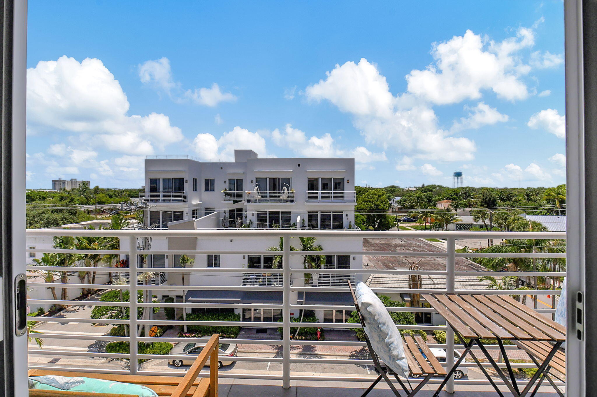 MARK DOWNTOWN CONDO - Residential Lease