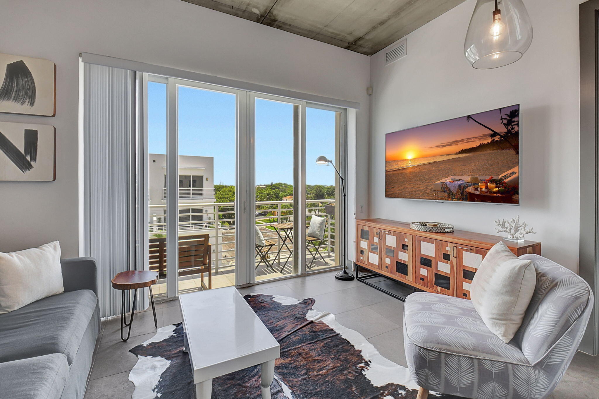MARK DOWNTOWN CONDO - Residential Lease