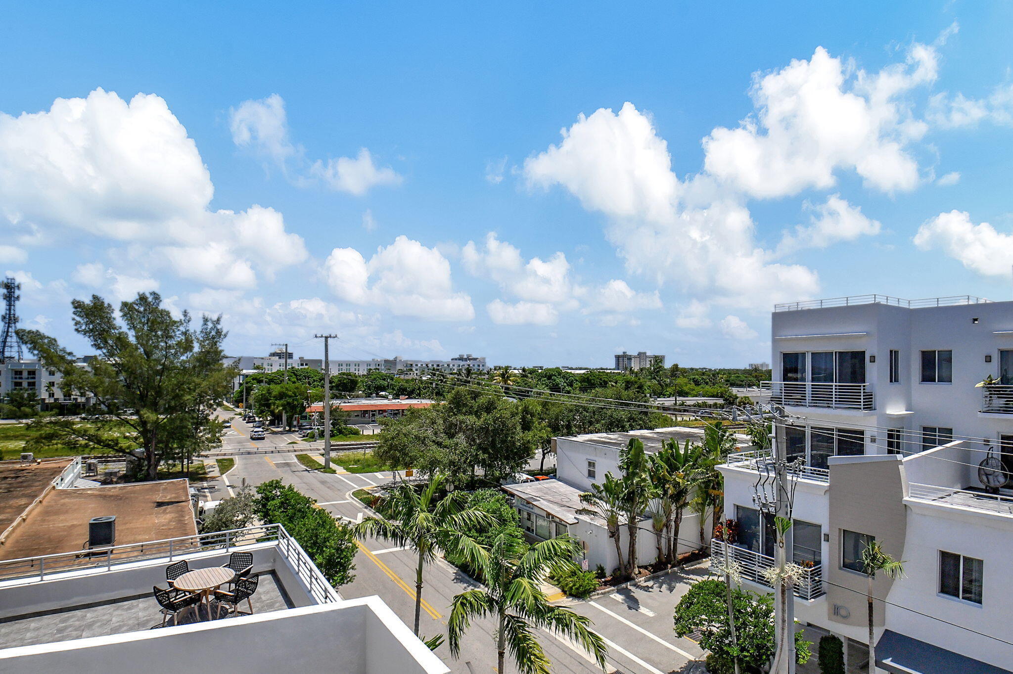 MARK DOWNTOWN CONDO - Residential Lease