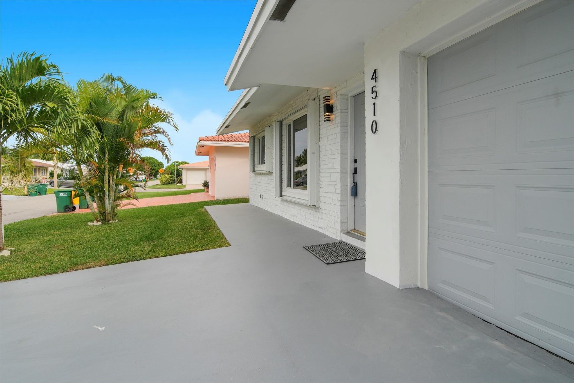 MAINLANDS OF TAMARAC - Residential