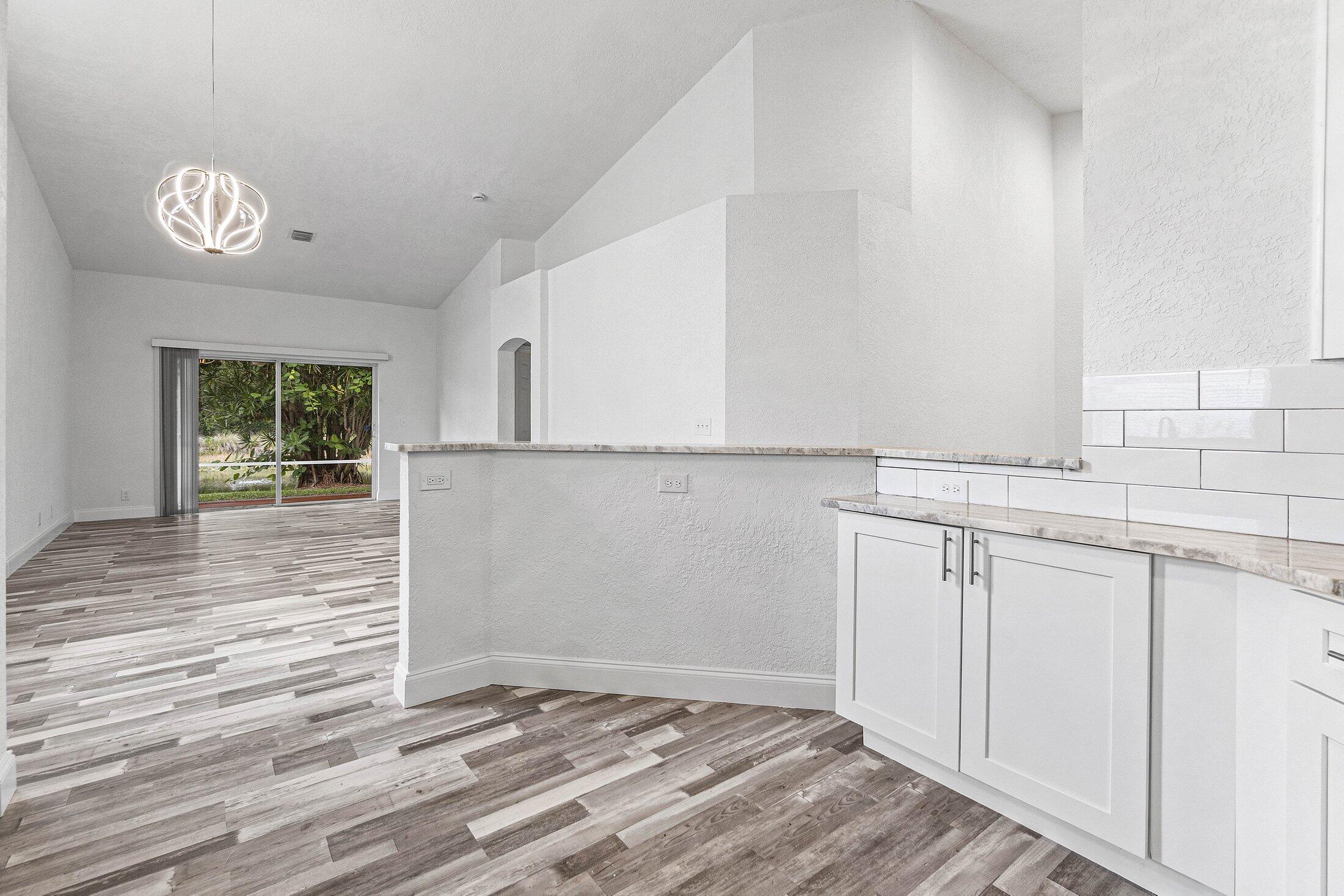 FLORAL LAKES 1 - Residential