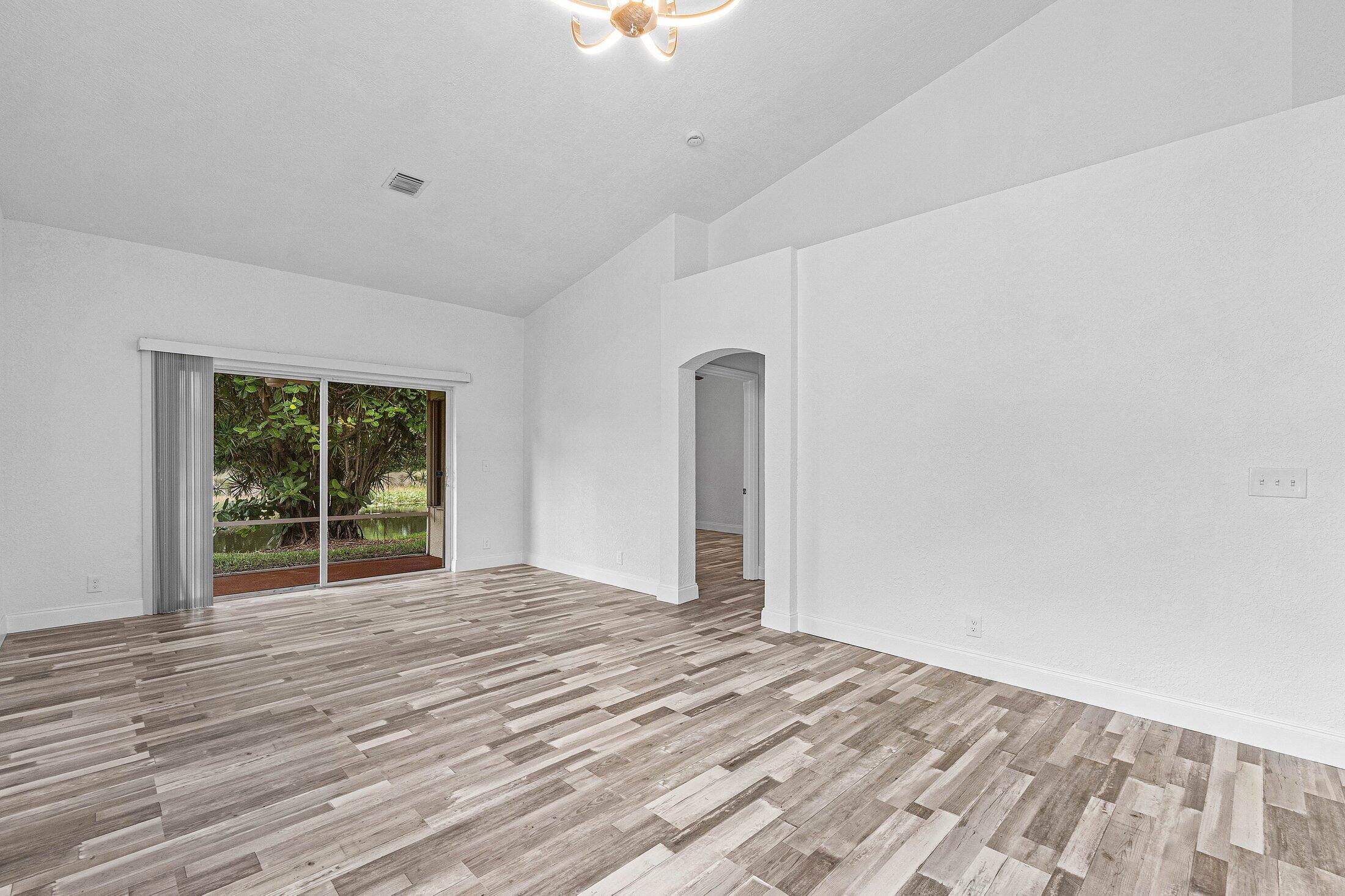 FLORAL LAKES 1 - Residential
