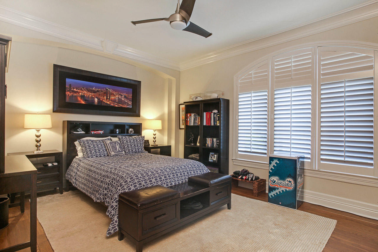 ADMIRALS COVE 3 PAR E - Residential