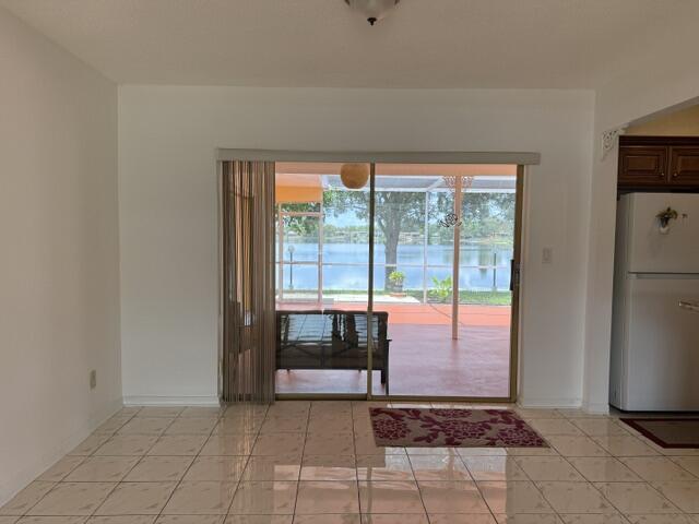 Pasadena Lakes West 69-37 - Residential