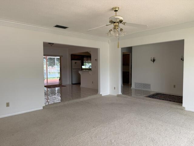 Pasadena Lakes West 69-37 - Residential