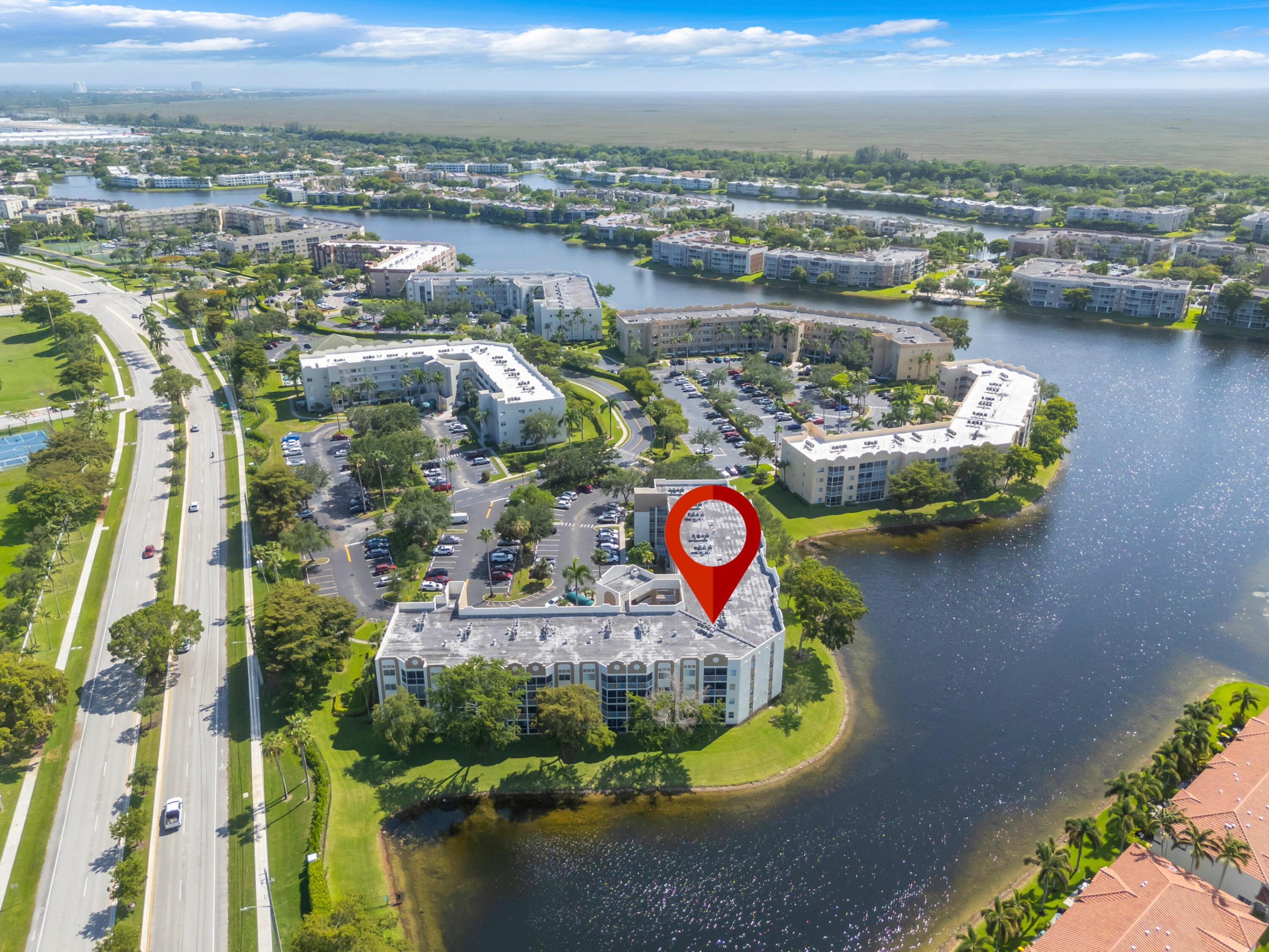 SOUTHAMPTON CONDOMINIUM I - Residential