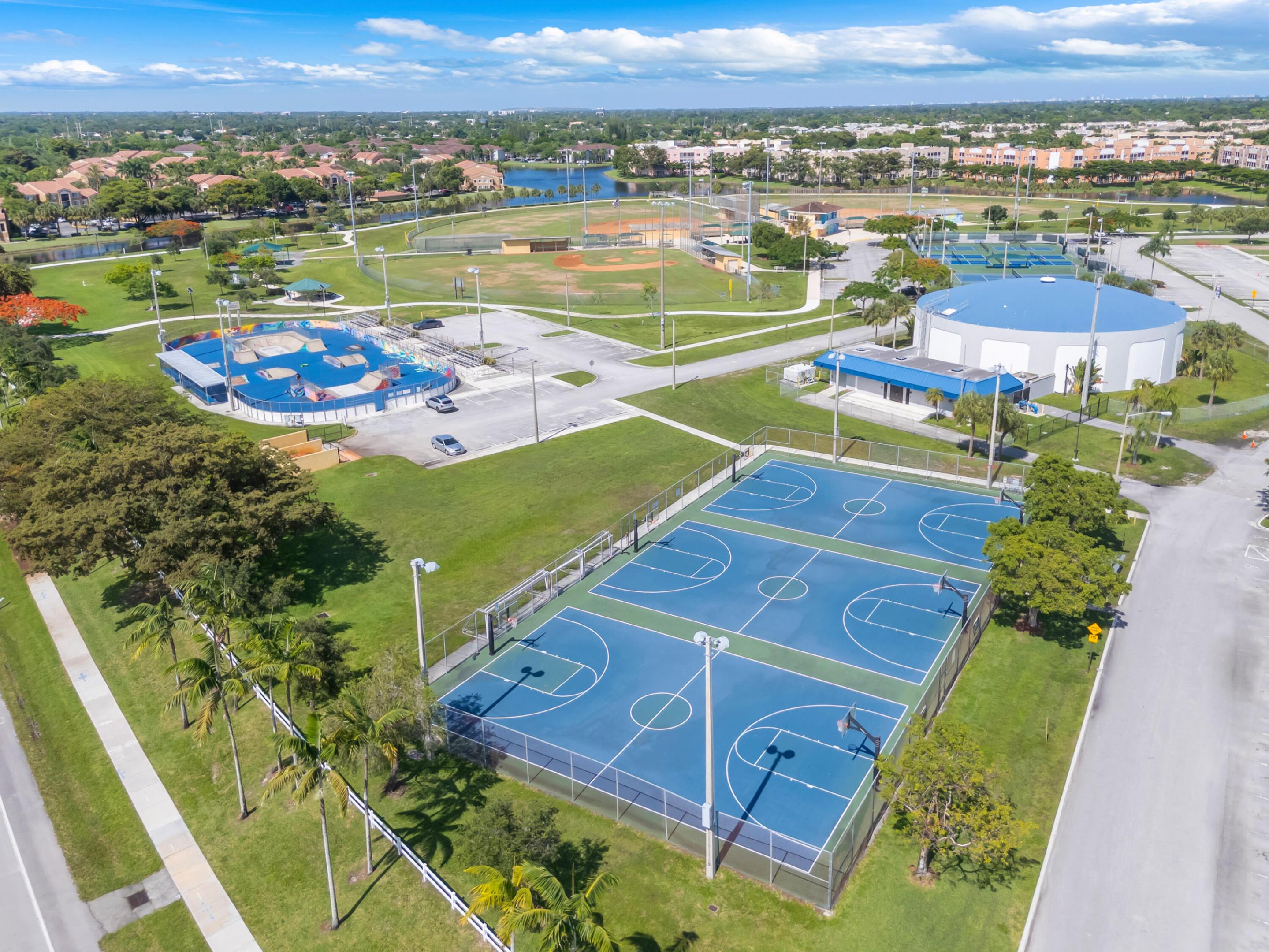 SOUTHAMPTON CONDOMINIUM I - Residential