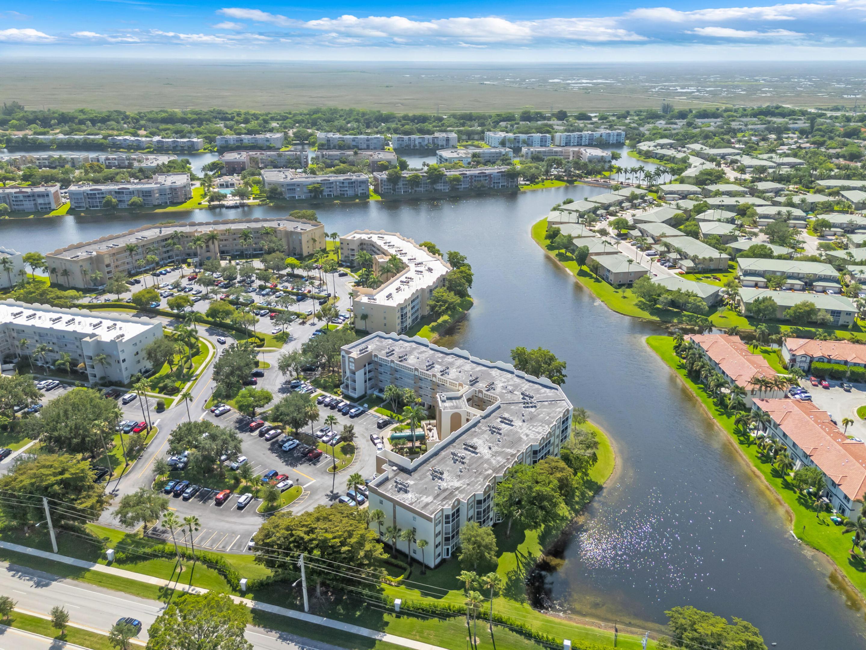 SOUTHAMPTON CONDOMINIUM I - Residential
