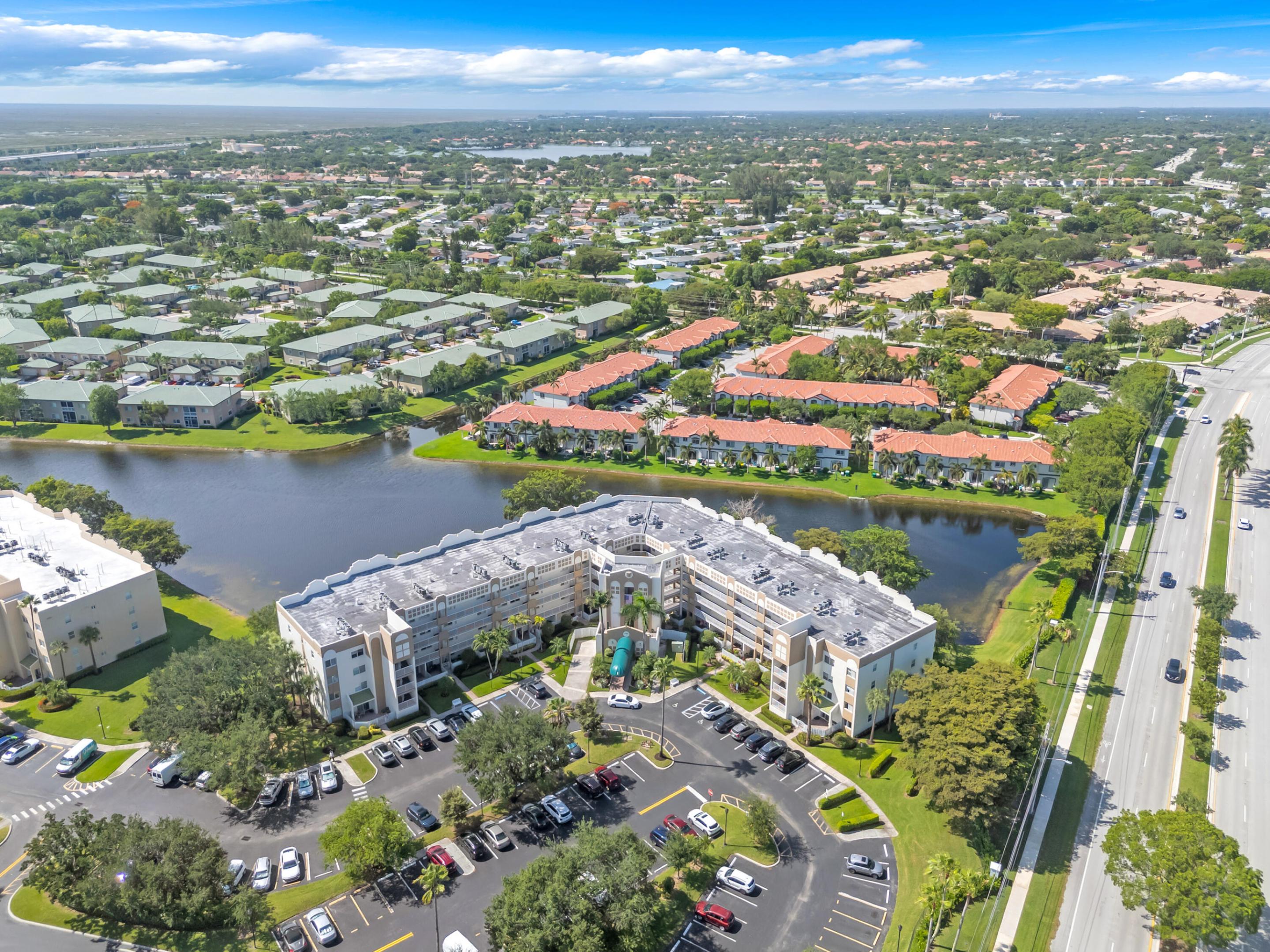 SOUTHAMPTON CONDOMINIUM I - Residential