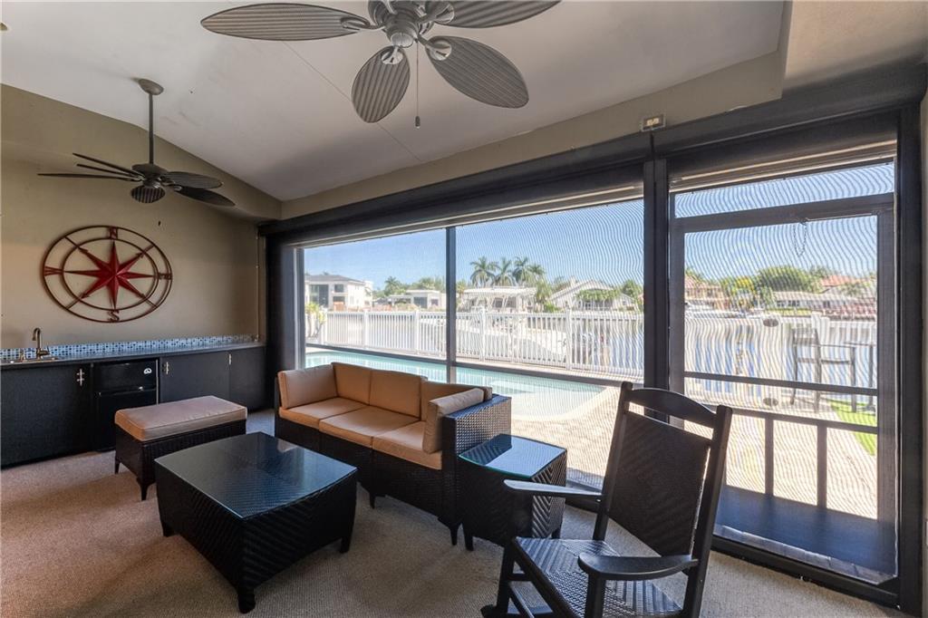 Little Harbor On The Hill - Residential