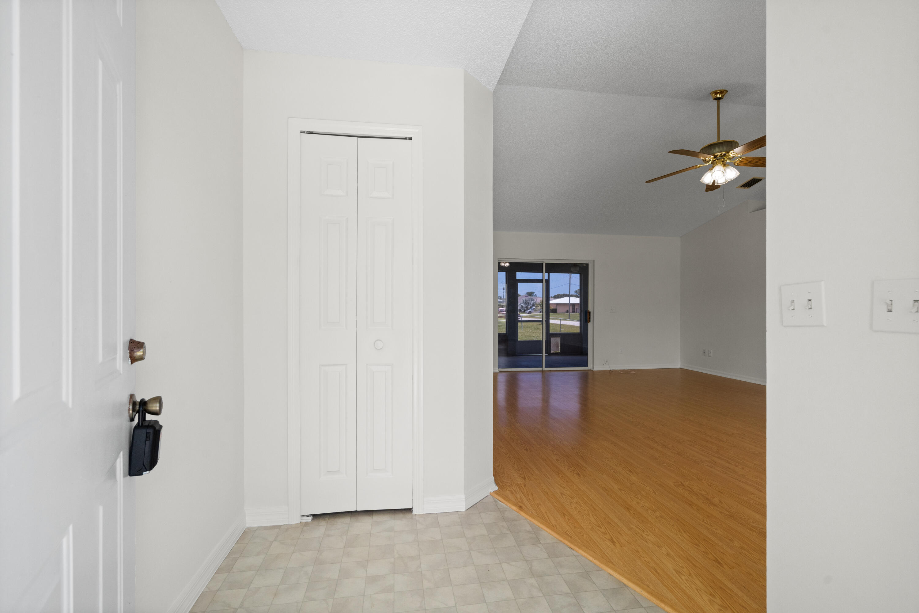 PORT ST LUCIE SECTION 30 - Residential