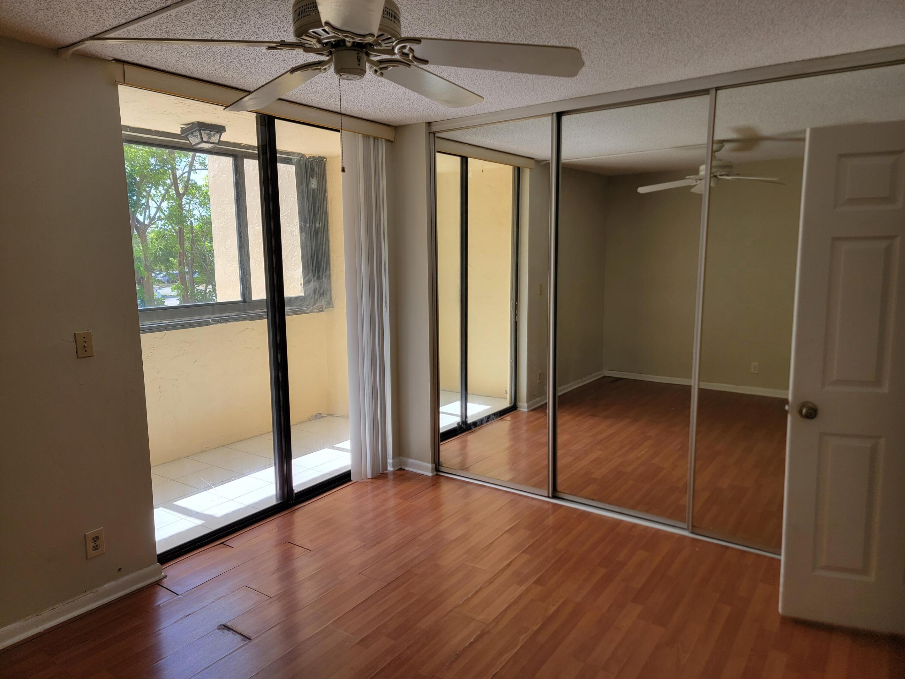 VISTA GARDENS I CONDO - Residential Lease