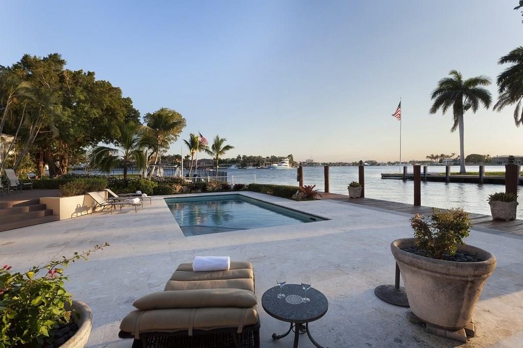 Las Olas Isles - Residential