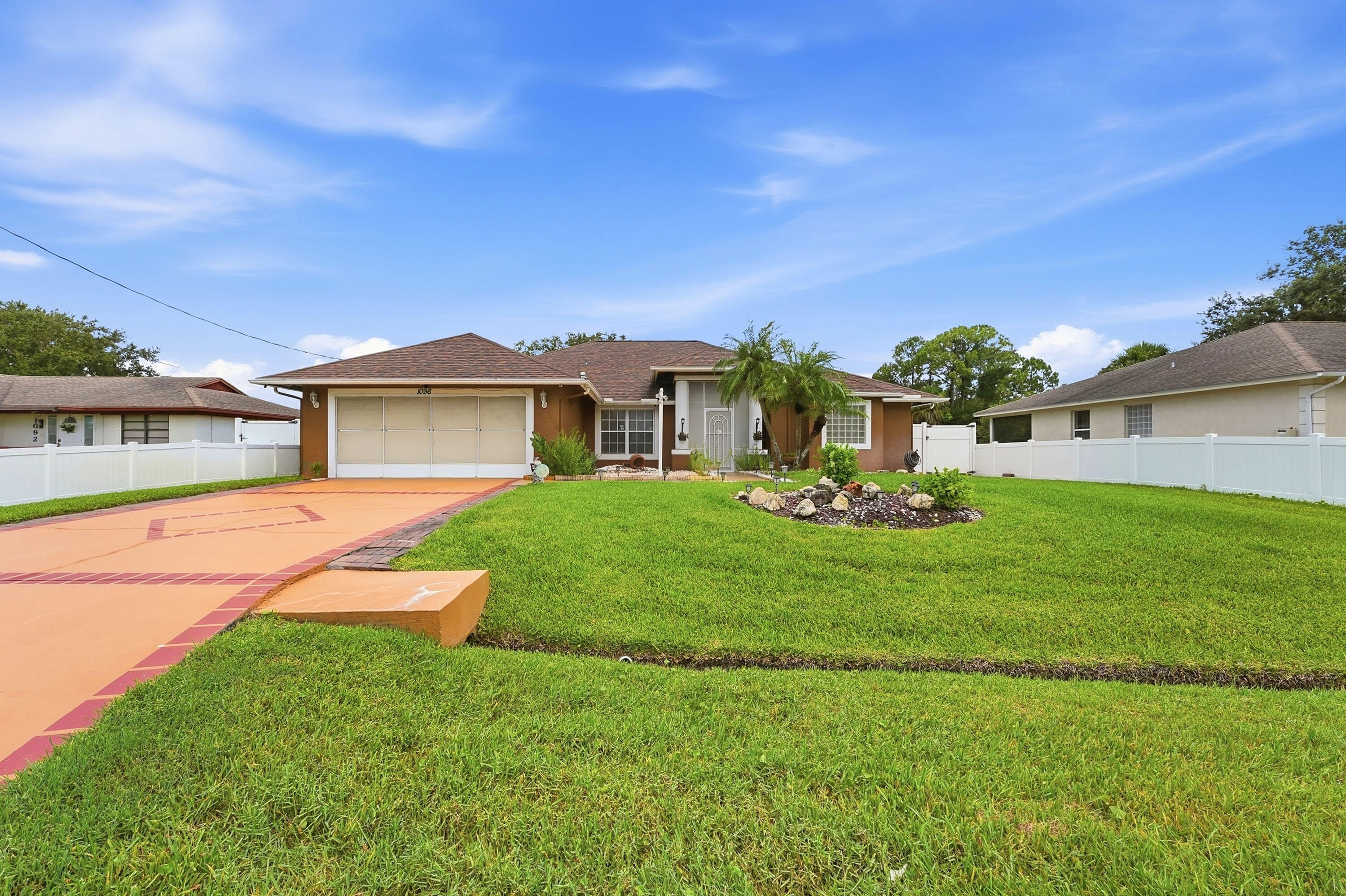 PORT ST LUCIE SECTION 8 - Residential