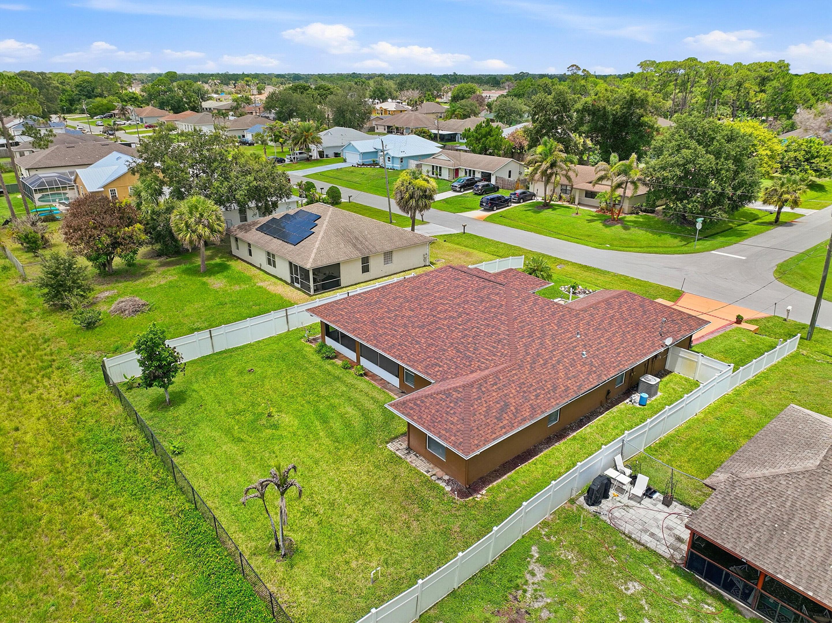 PORT ST LUCIE SECTION 8 - Residential