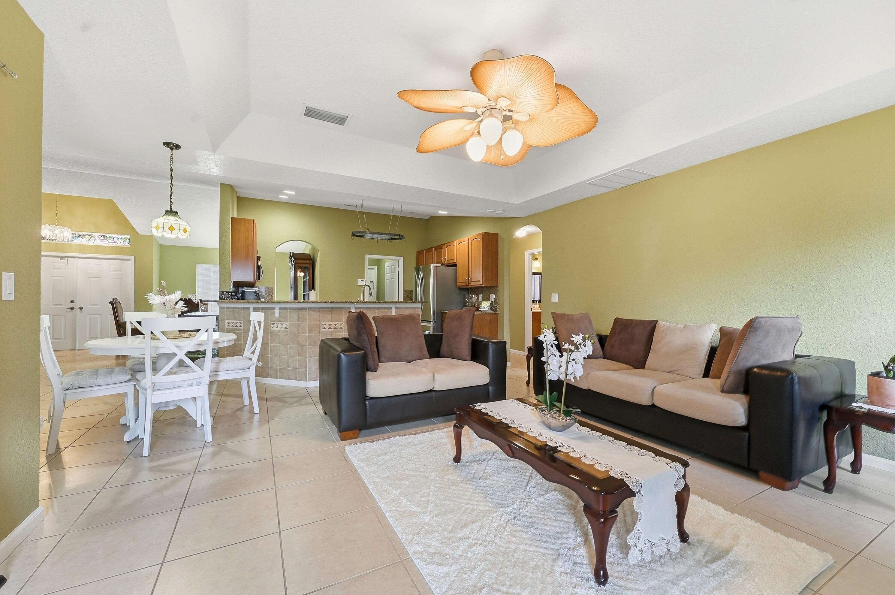PORT ST LUCIE SECTION 8 - Residential