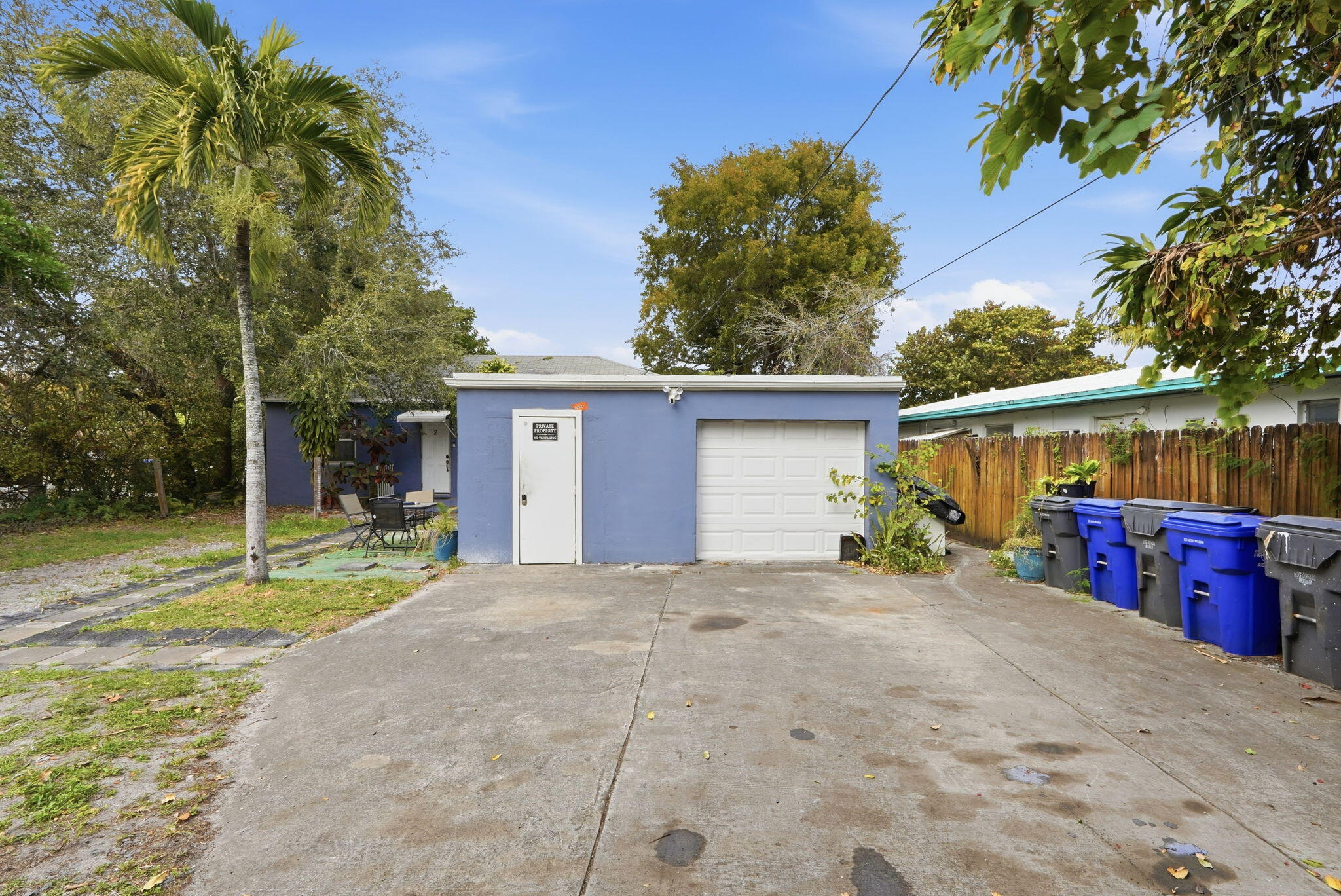 NORTH HOLLYWOOD - Residential Income