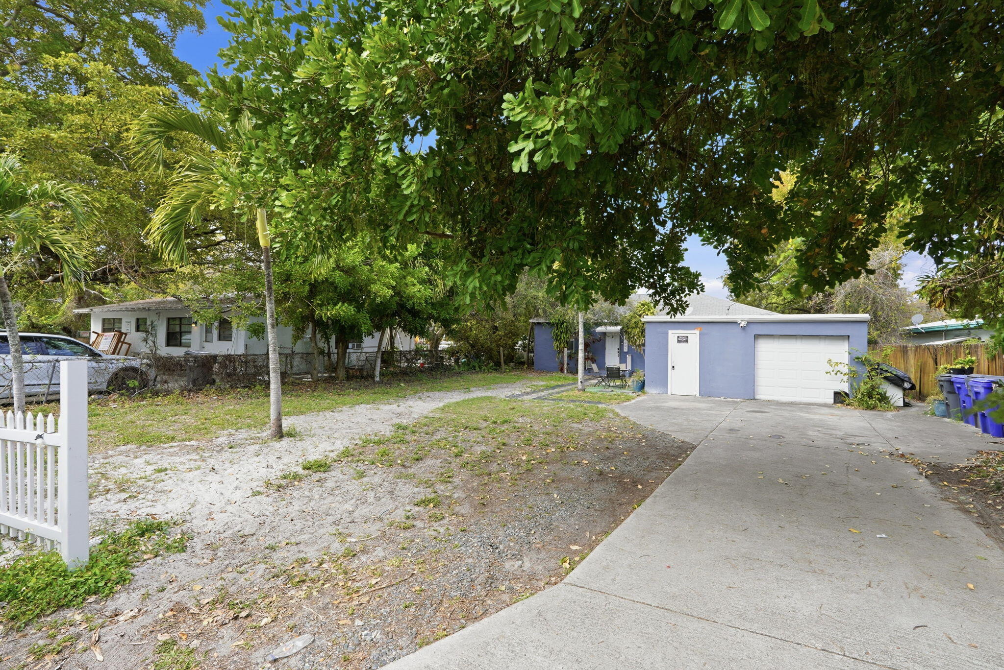 NORTH HOLLYWOOD - Residential Income