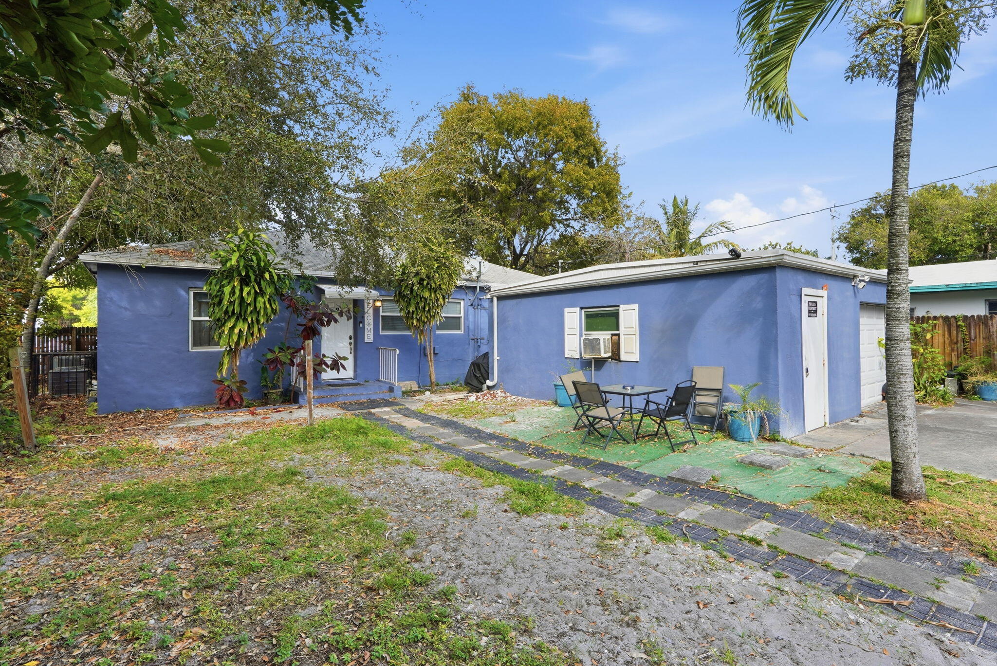 NORTH HOLLYWOOD - Residential Income