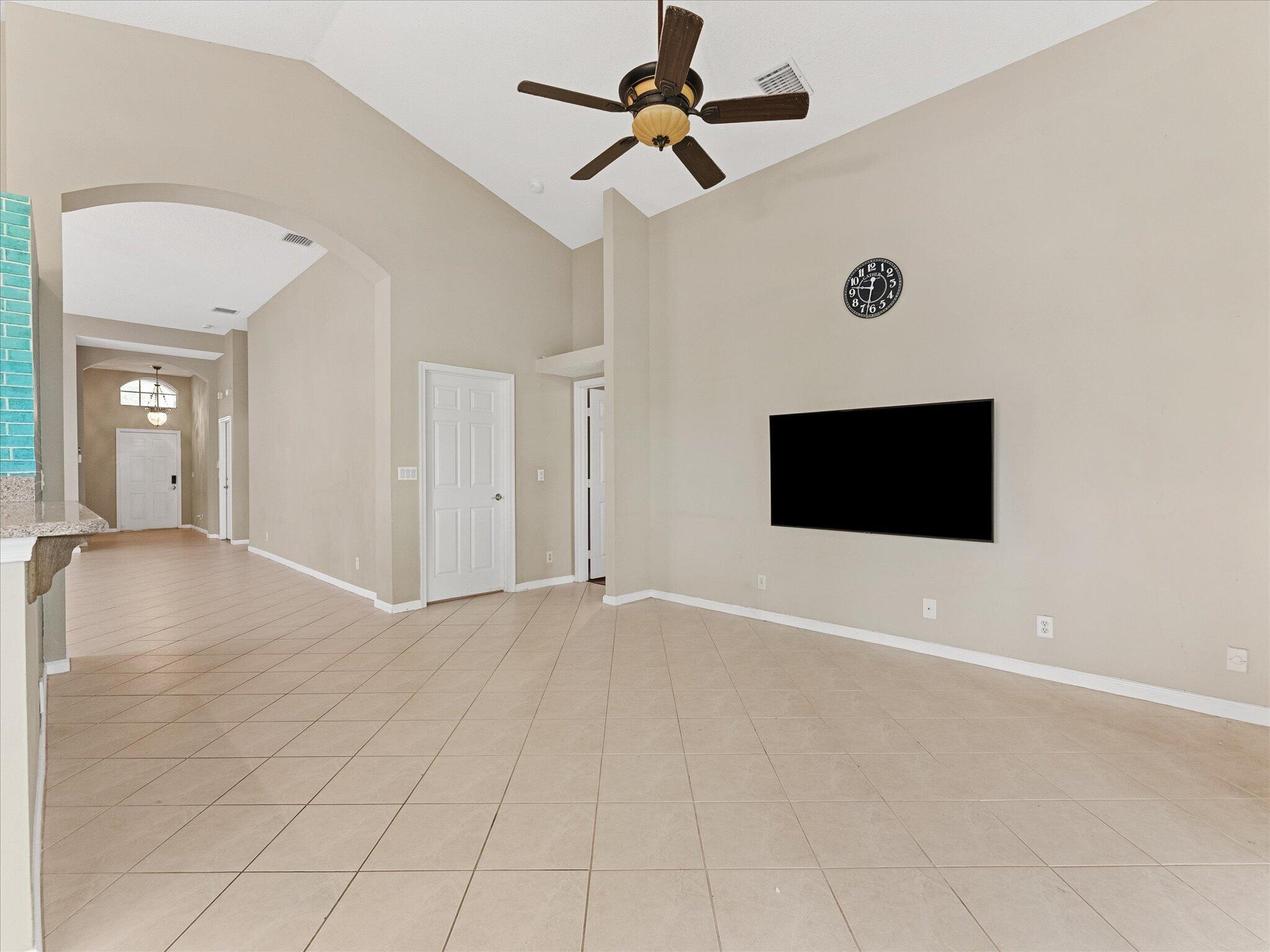 REGENCY LAKES AT COCONUT CREEK - Residential